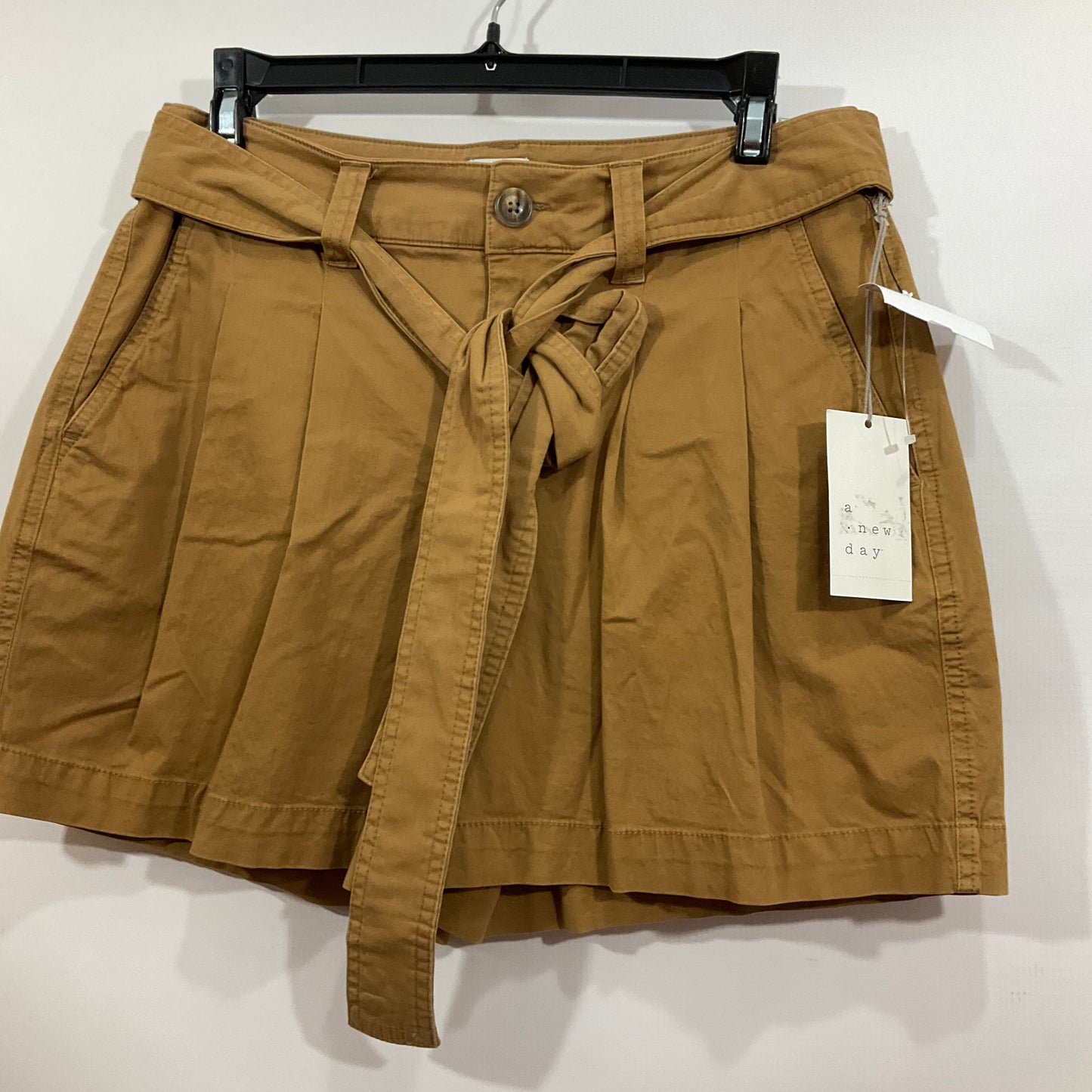 SHORTS by A NEW DAY In BROWN, Size: 4