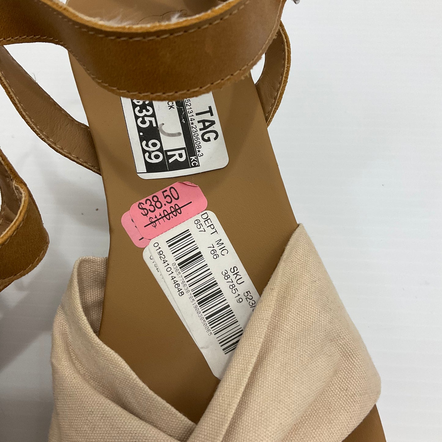 Shoes Heels Block By Ugg  Size: 11
