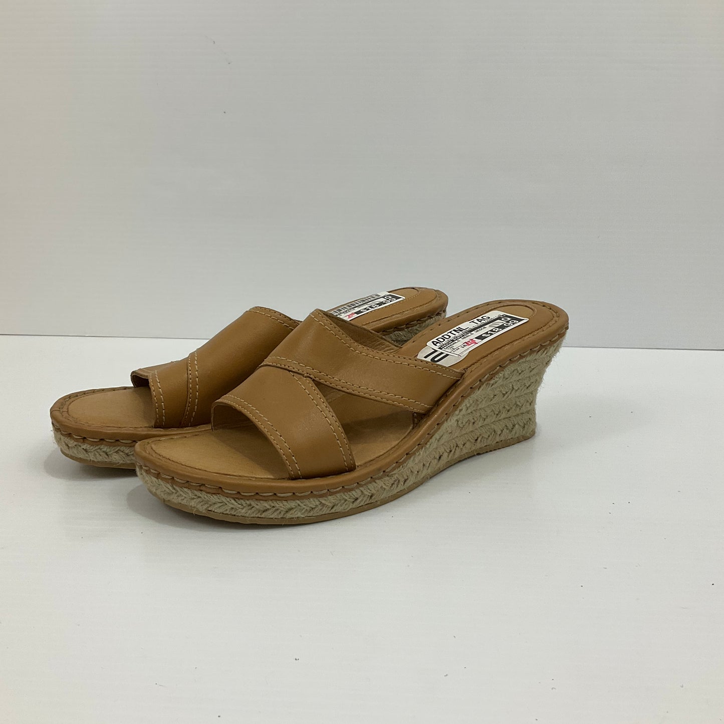 Sandals Heels Wedge By Hush Puppies  Size: 10