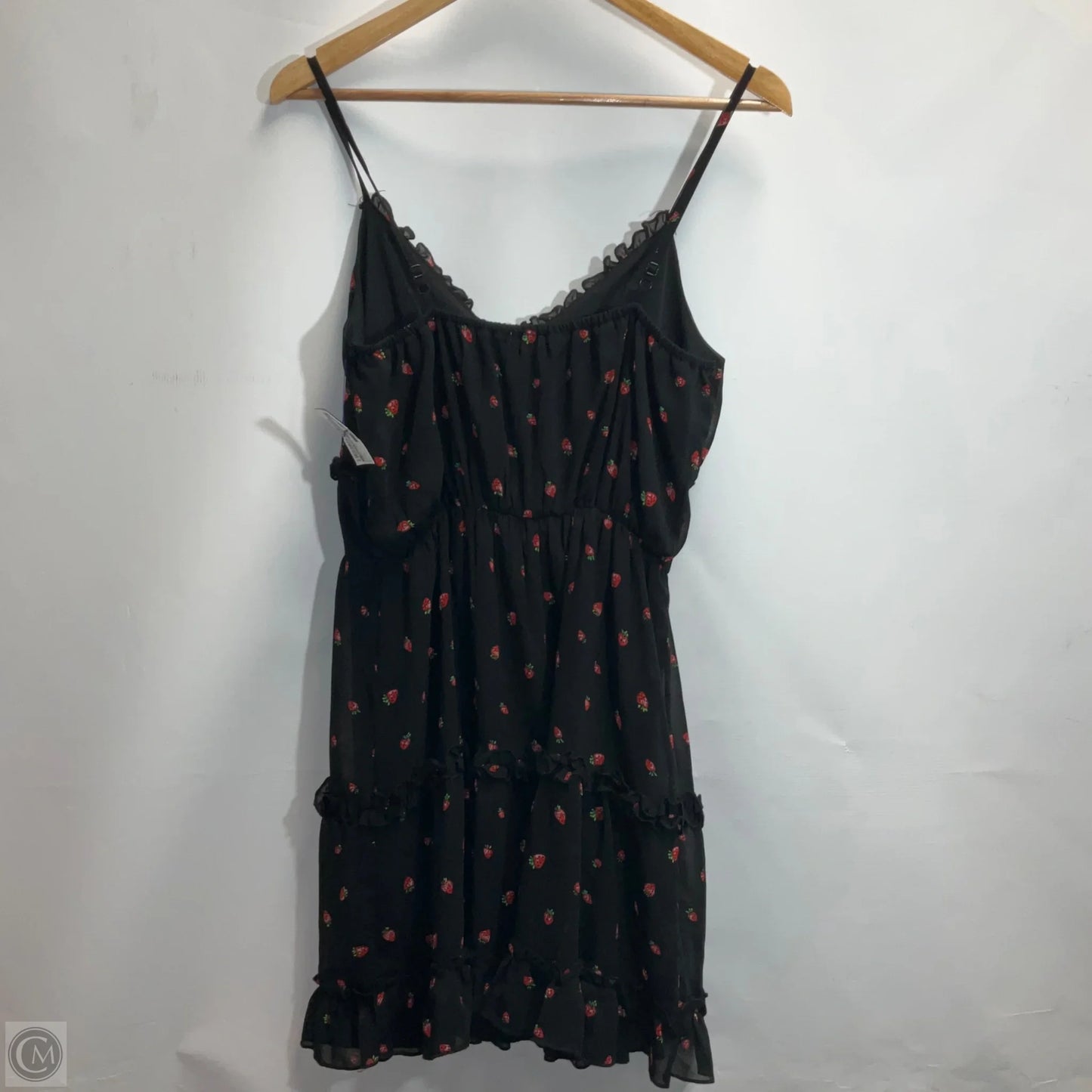 Dress Casual Short By Liberty Love In Black & Red, Size: L