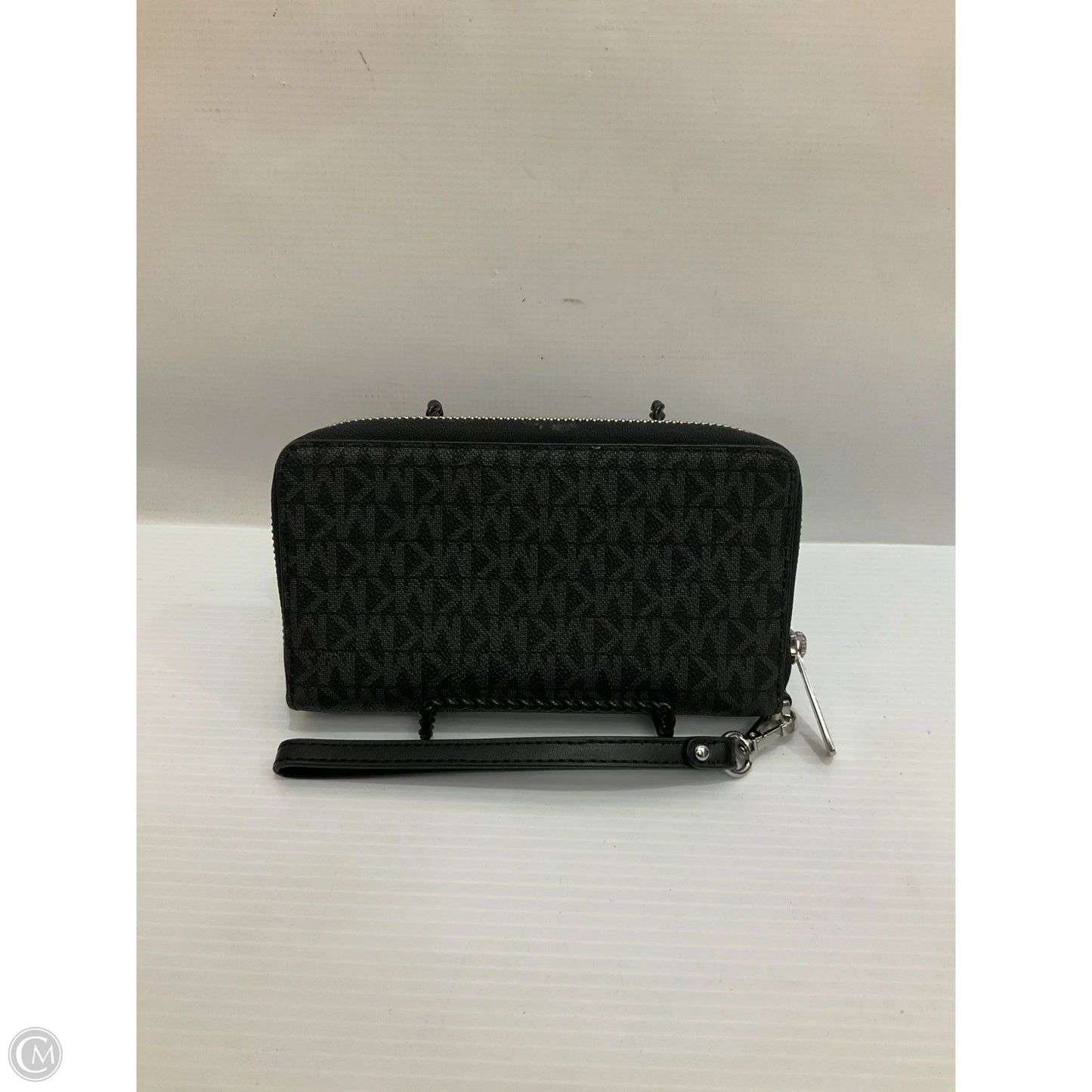 Wristlet Designer By Michael Kors, Size: Medium