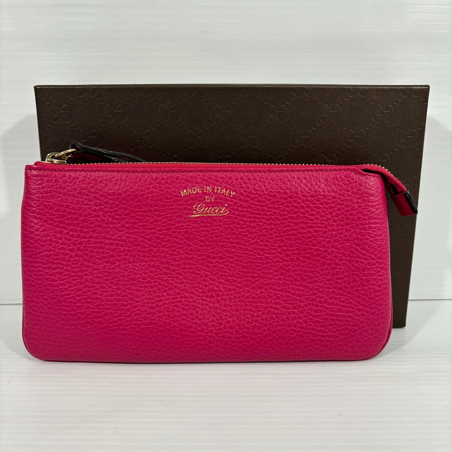 Wristlet Luxury Designer By Gucci In Pink, Size:Medium