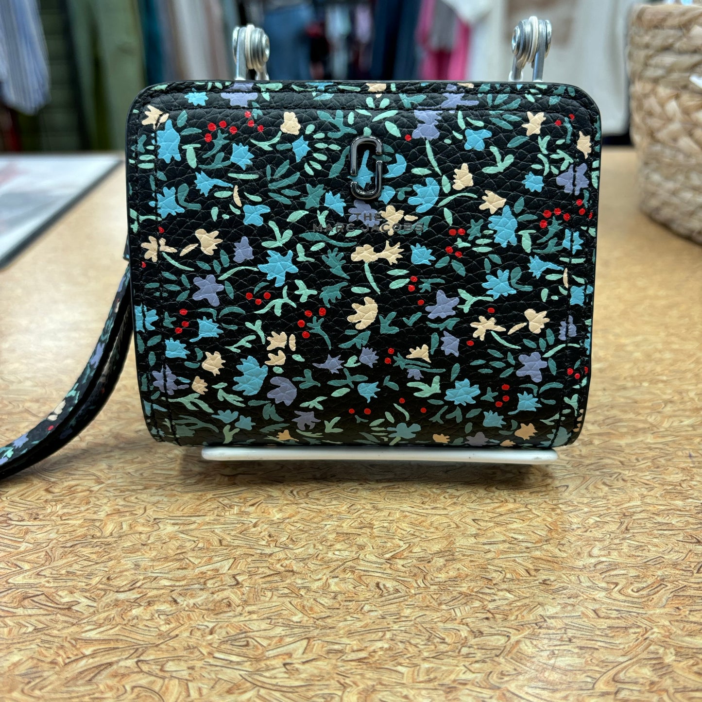 Wallet Luxury Designer By Marc Jacobs In Floral Print, Size:Medium