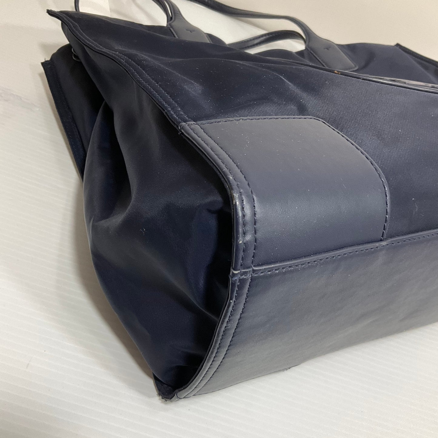 Handbag Designer By Tory Burch In Navy, Size:Large