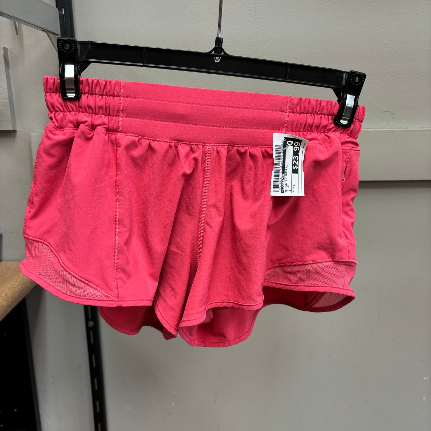 ATHLETIC SHORTS by LULULEMON In PINK, Size: 4