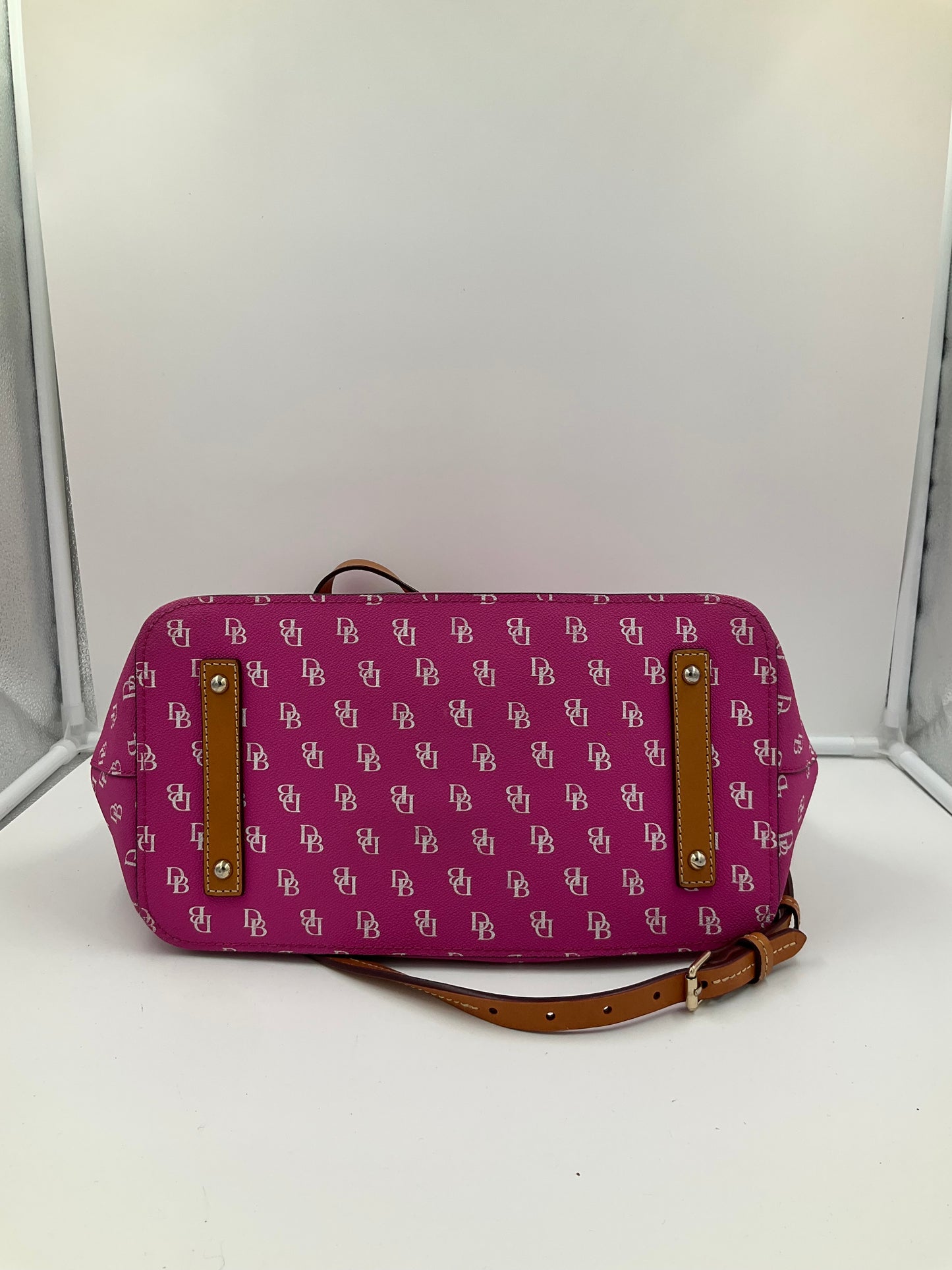 Handbag Designer By Dooney And Bourke In Pink, Size:Large