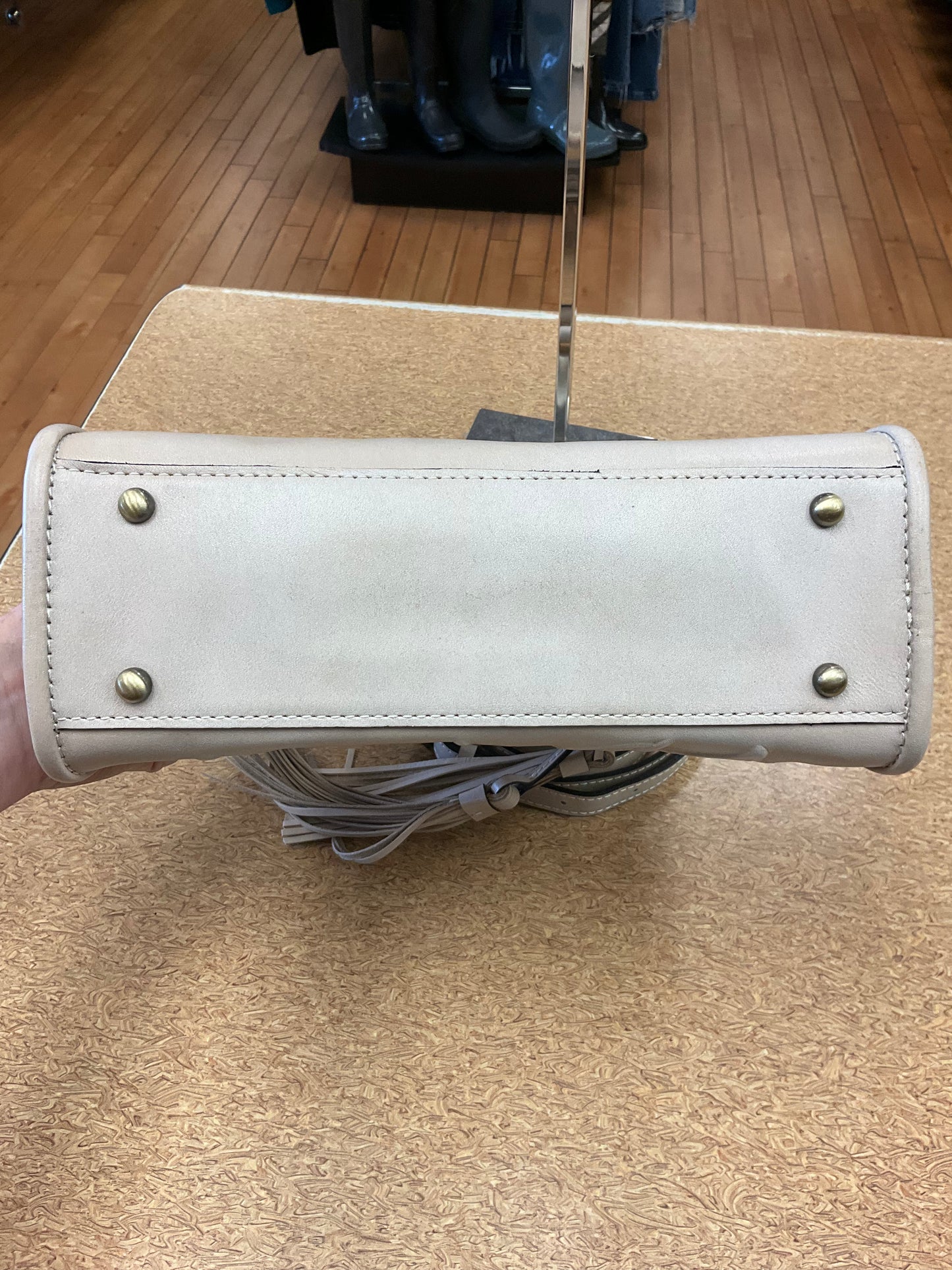 Handbag Designer By Patricia Nash In White, Size:Medium
