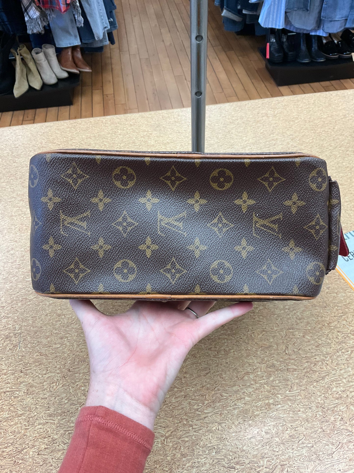 Handbag Luxury Designer By Louis Vuitton In Brown, Size:Medium