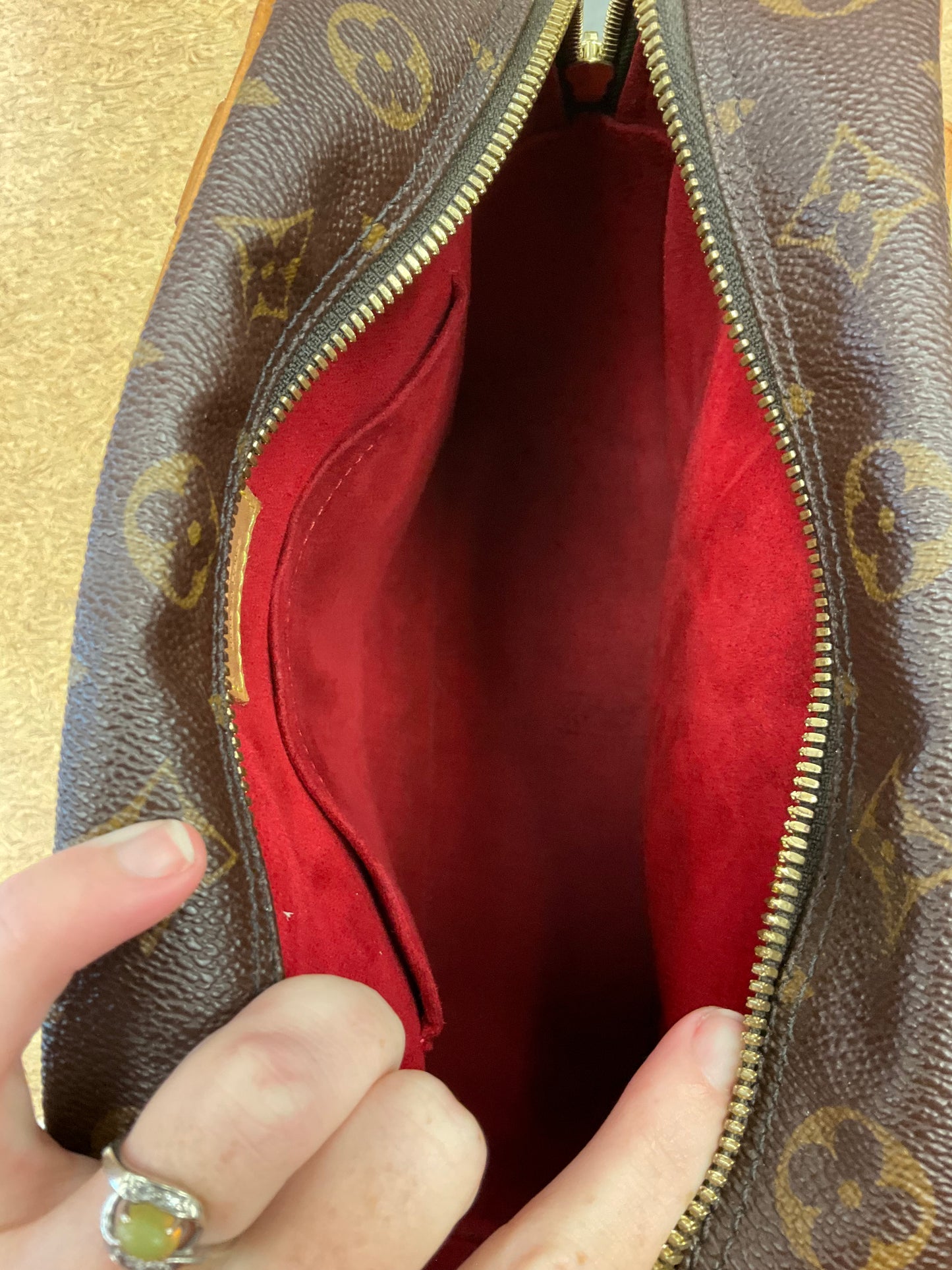 Handbag Luxury Designer By Louis Vuitton In Brown, Size:Medium