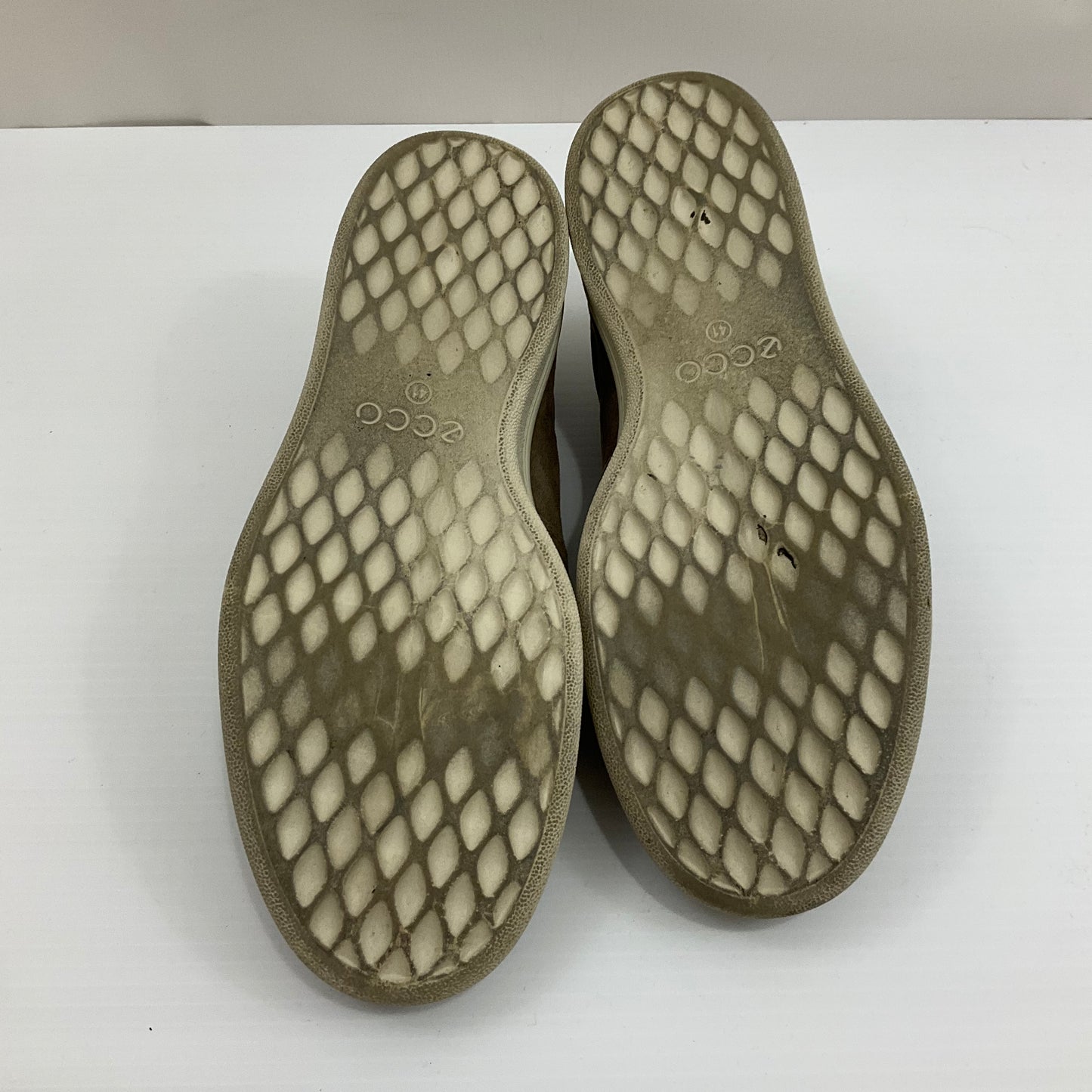 Shoes Sneakers By Ecco Size: 10