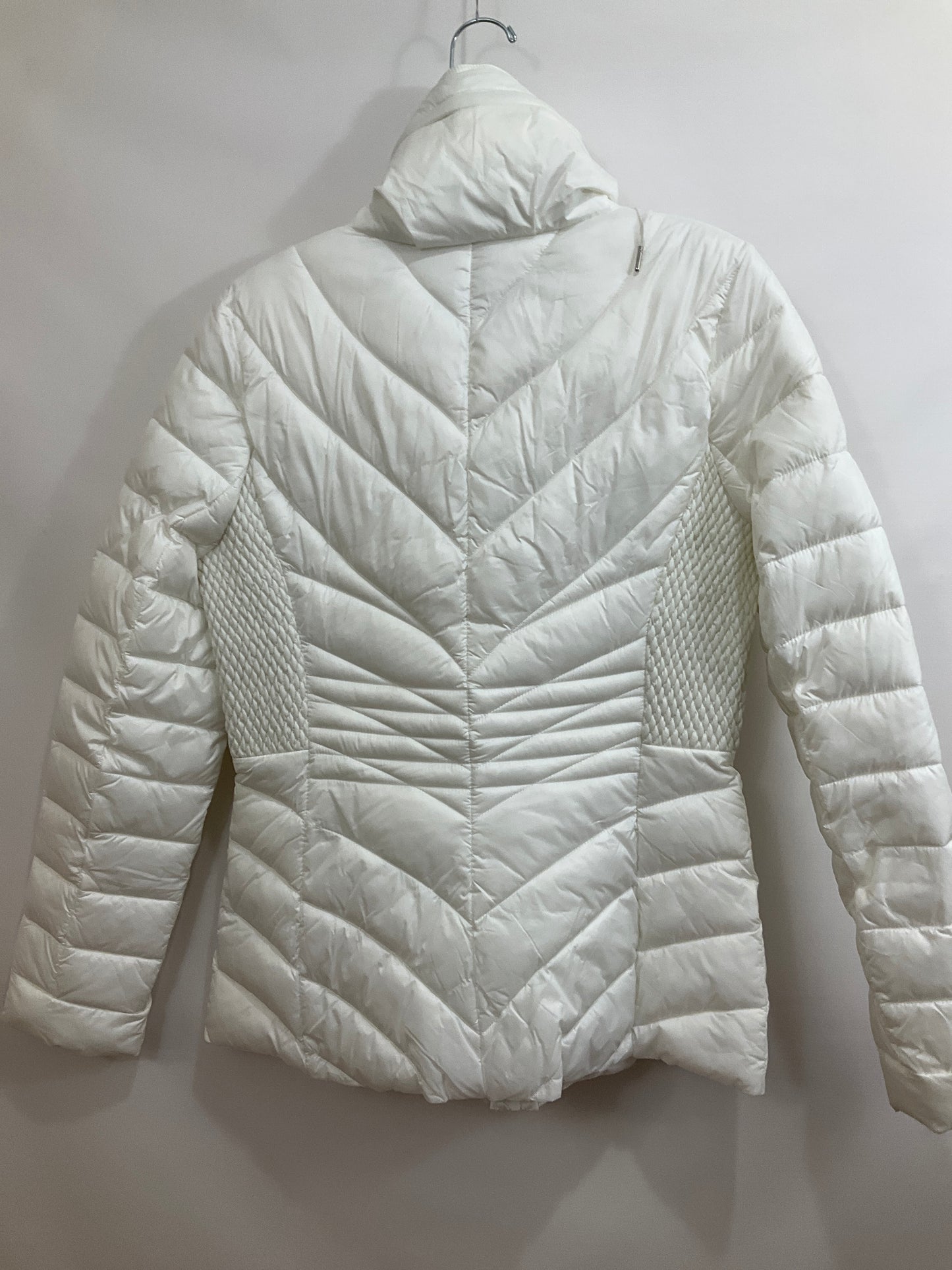 Coat Puffer & Quilted By Bernardo Size: M