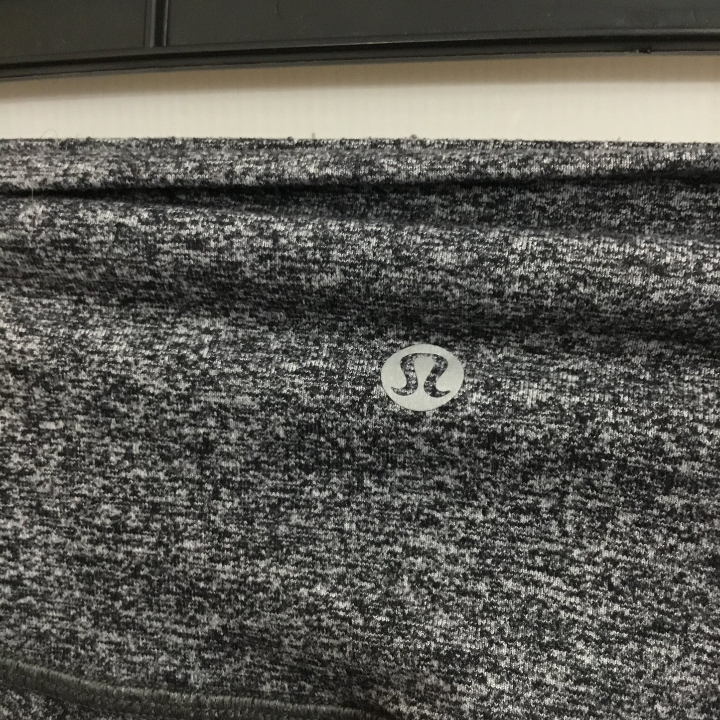 Athletic Leggings By Lululemon Size: 4