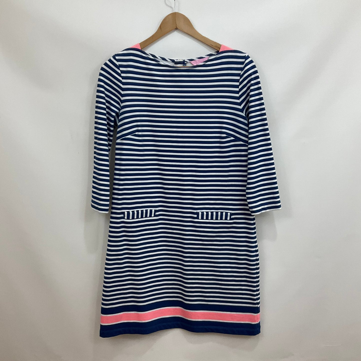 Dress Casual Short By Lilly Pulitzer Size: S