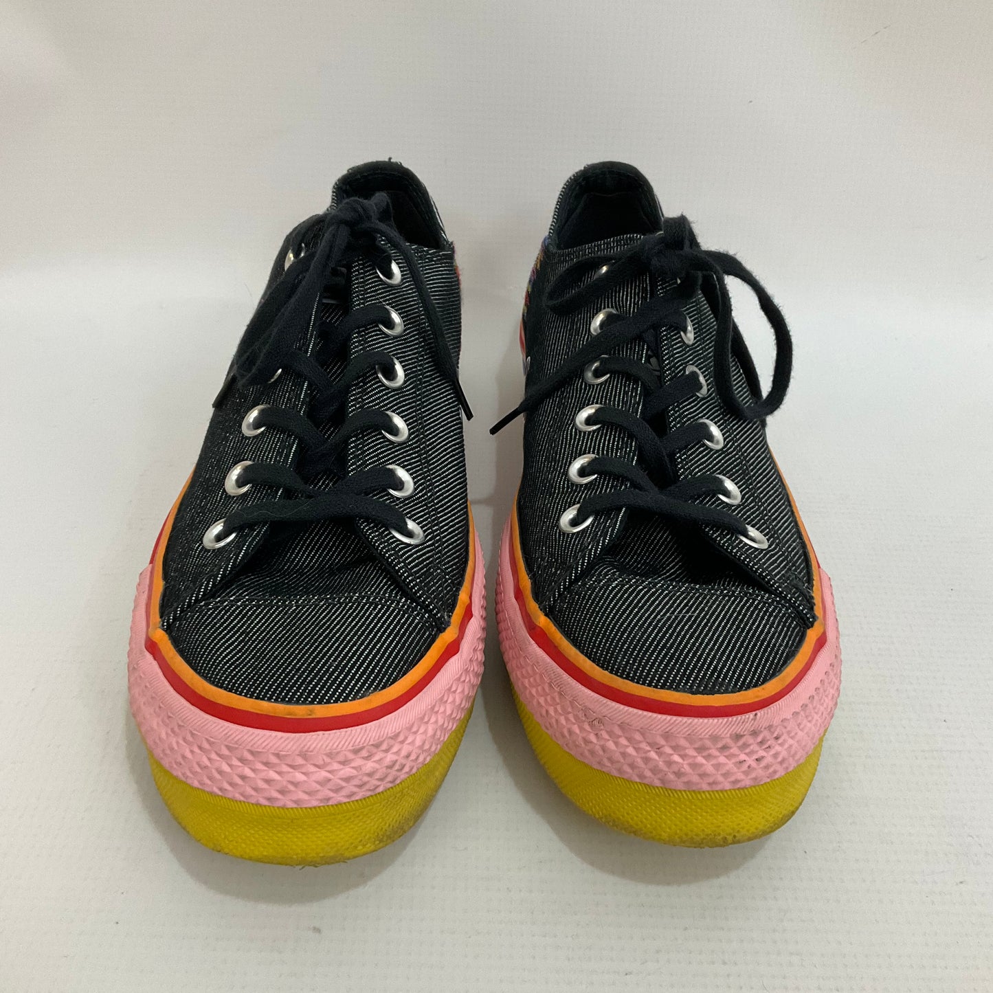 Shoes Sneakers By Converse Size: 9.5