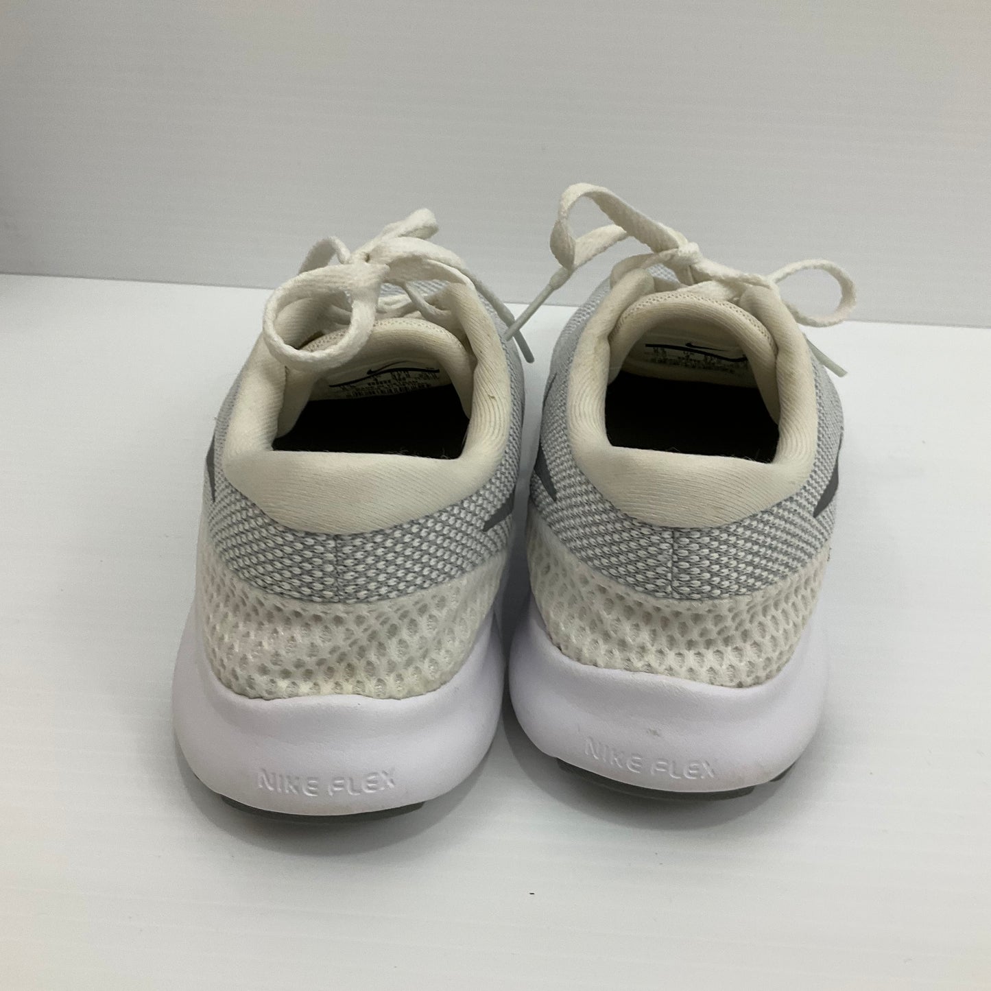 Shoes Athletic By Nike Size: 6.5