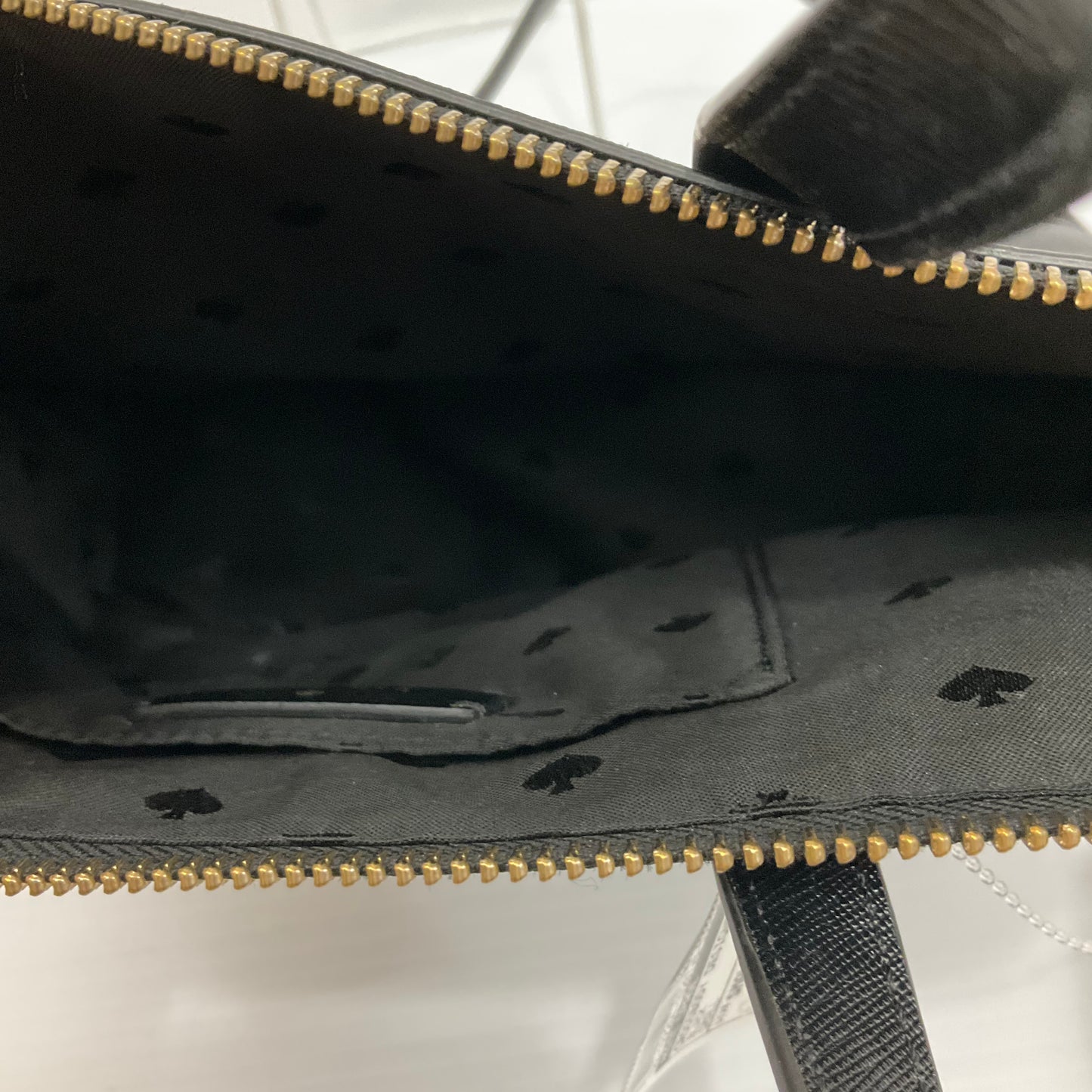 Crossbody Designer By Kate Spade Size: Small