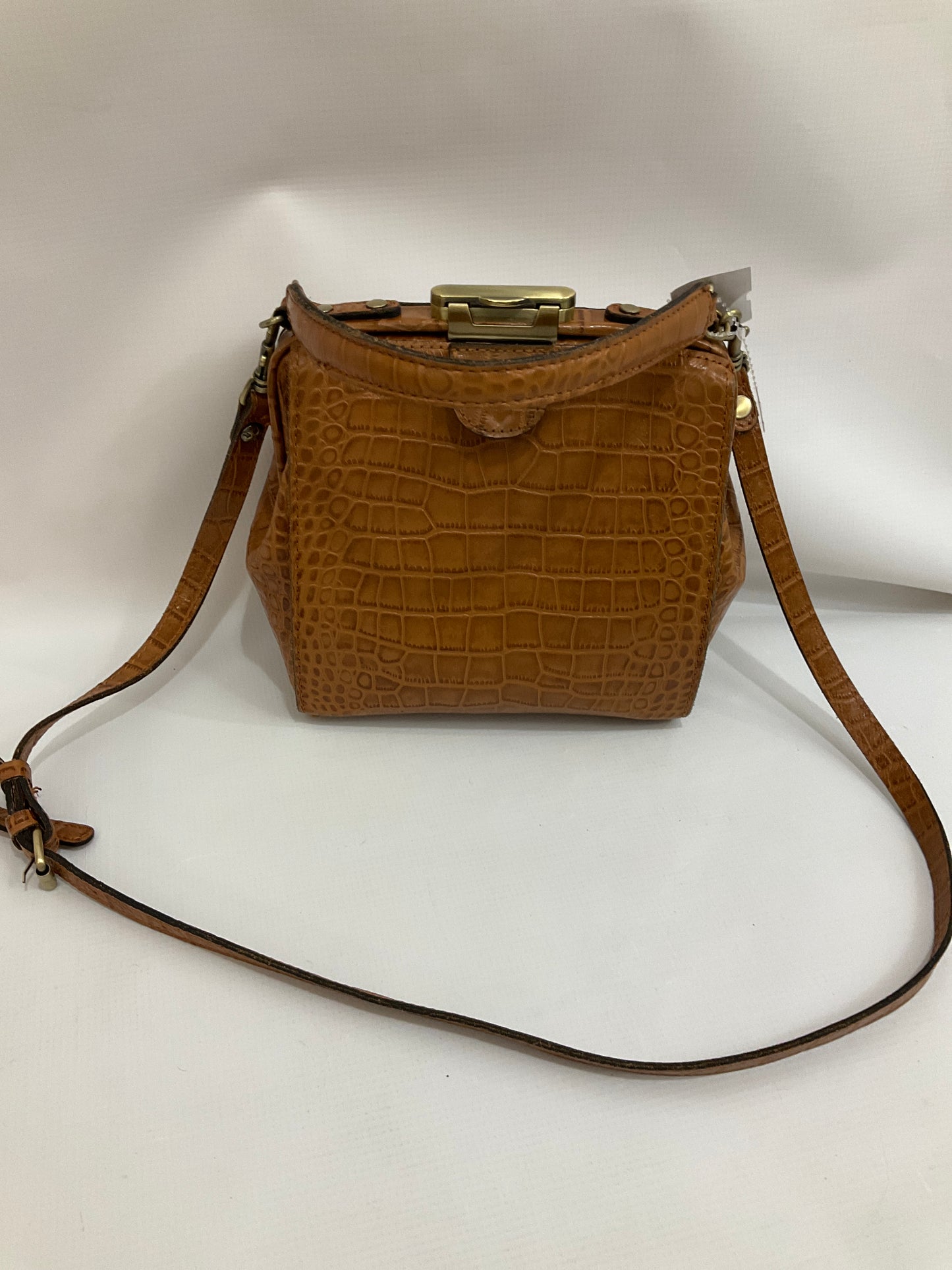 Crossbody Designer By Patricia Nash Size: Small