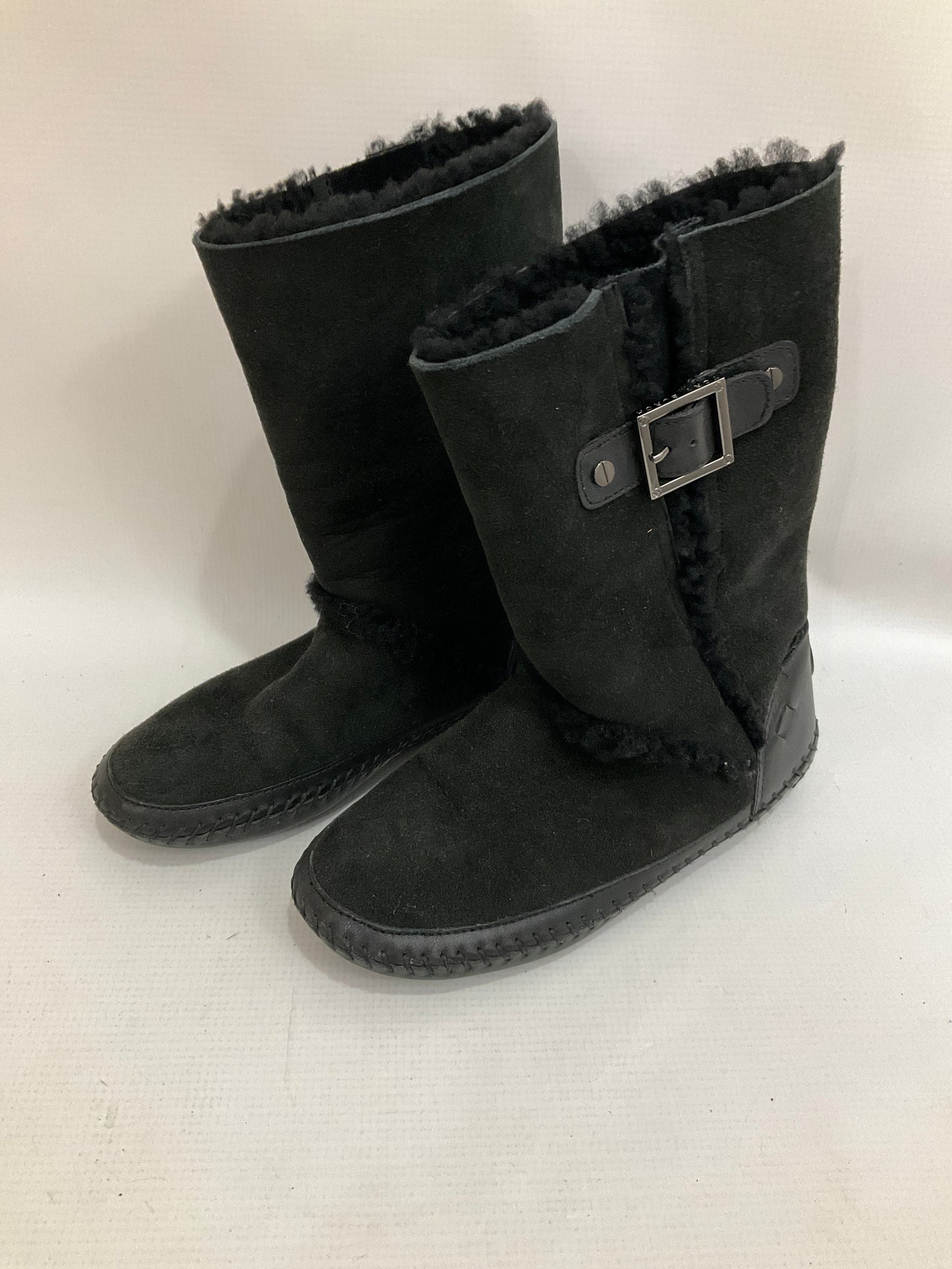 Boots Snow By Tory Burch Size: 6