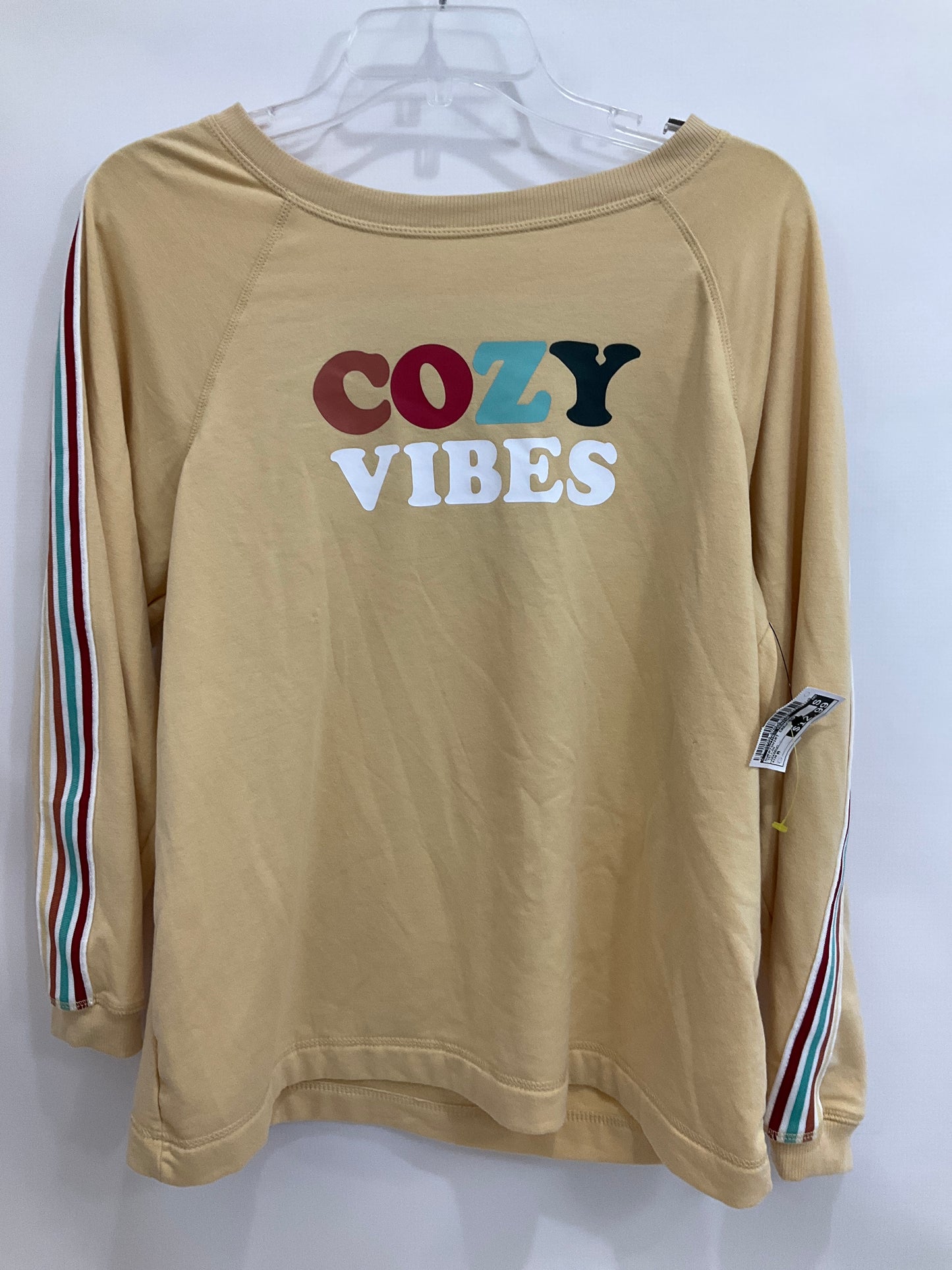 Sweatshirt Crewneck By Clothes Mentor Size: M