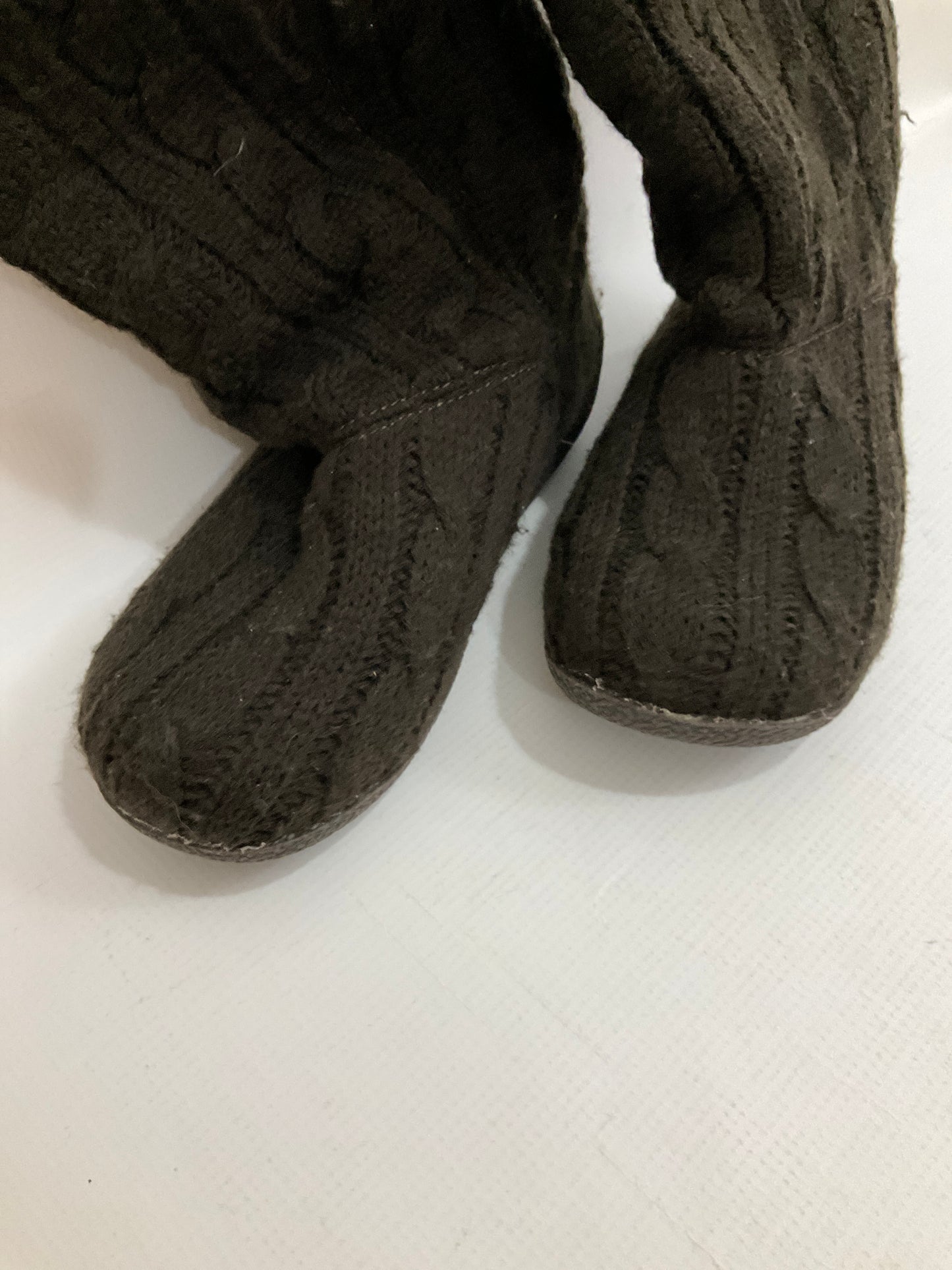 Boots Mid-calf Flats By Rocket Dogs Size: 6