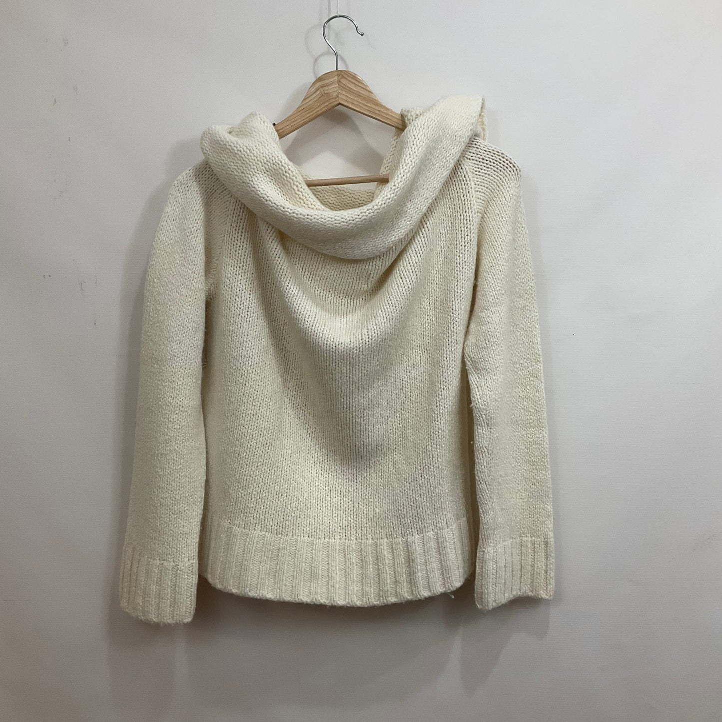 Sweater By Anthropologie Size: L