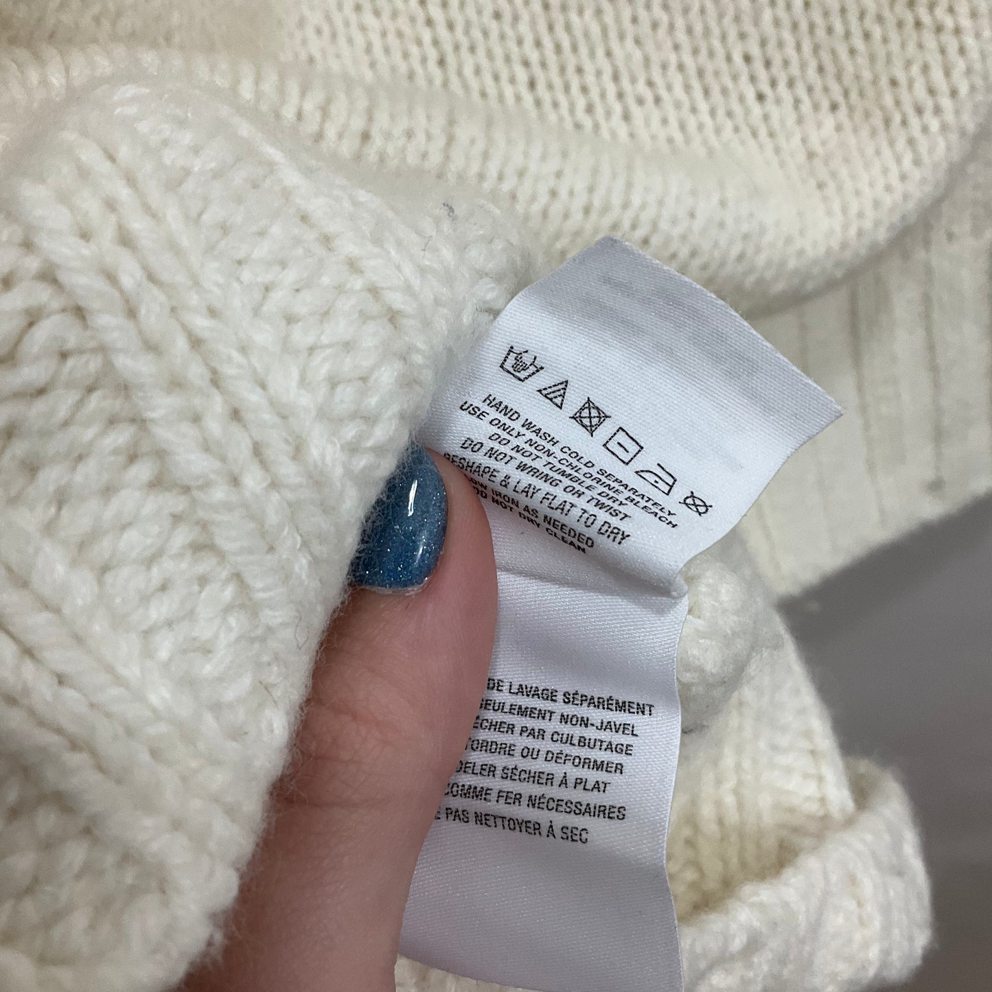 Sweater By Anthropologie Size: L