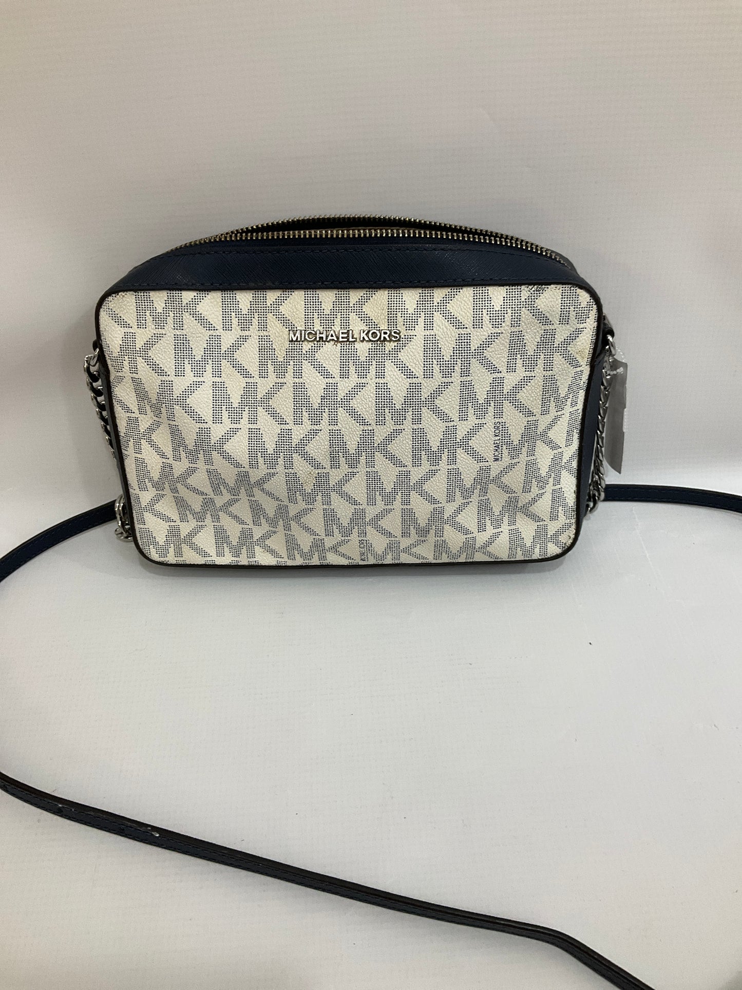 Crossbody Designer By Michael Kors Size: Medium