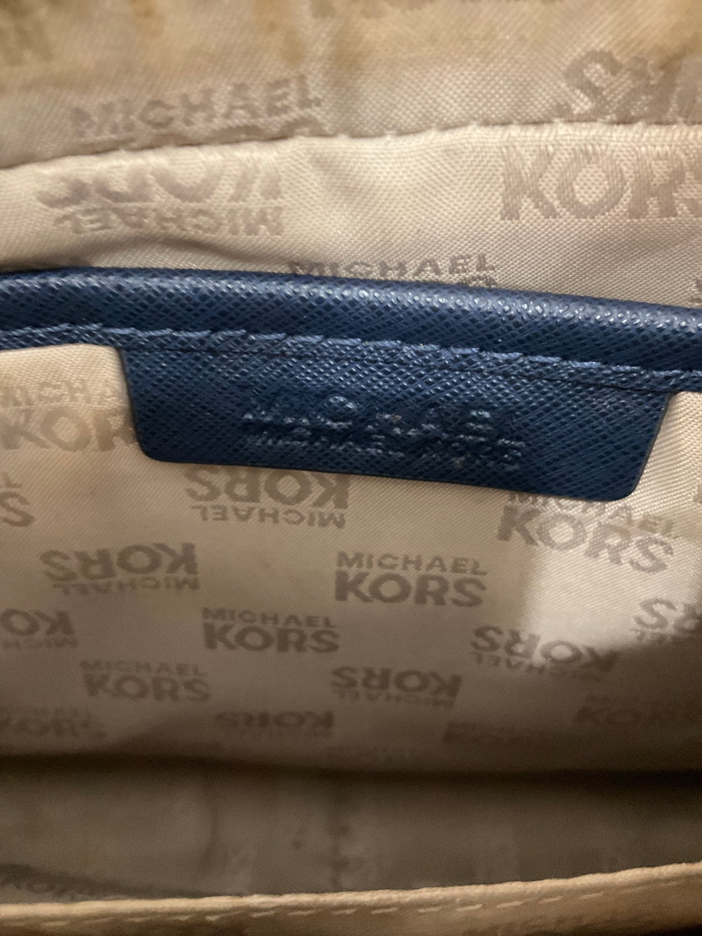 Crossbody Designer By Michael Kors Size: Medium
