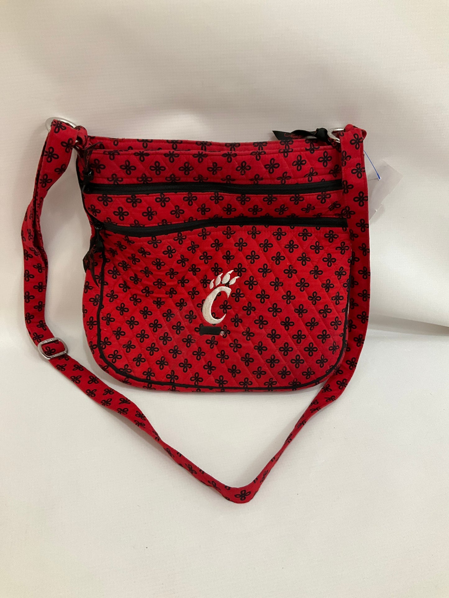 Crossbody By Vera Bradley Size: Medium