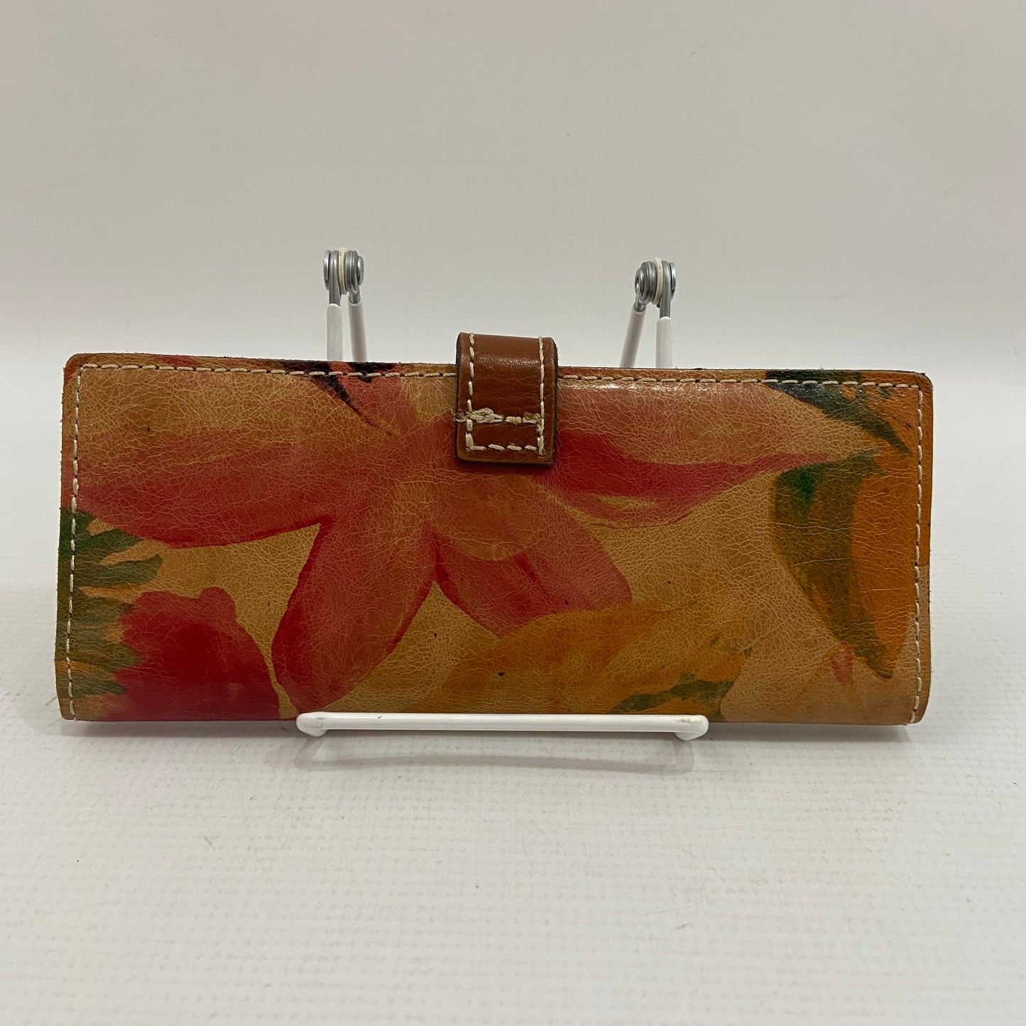 Wallet Designer By Patricia Nash Size: Medium