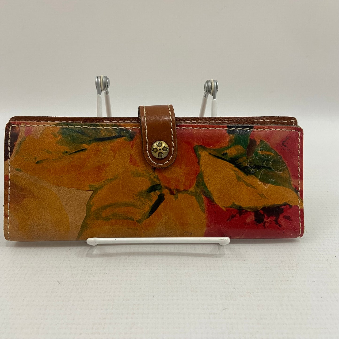Wallet Designer By Patricia Nash Size: Medium