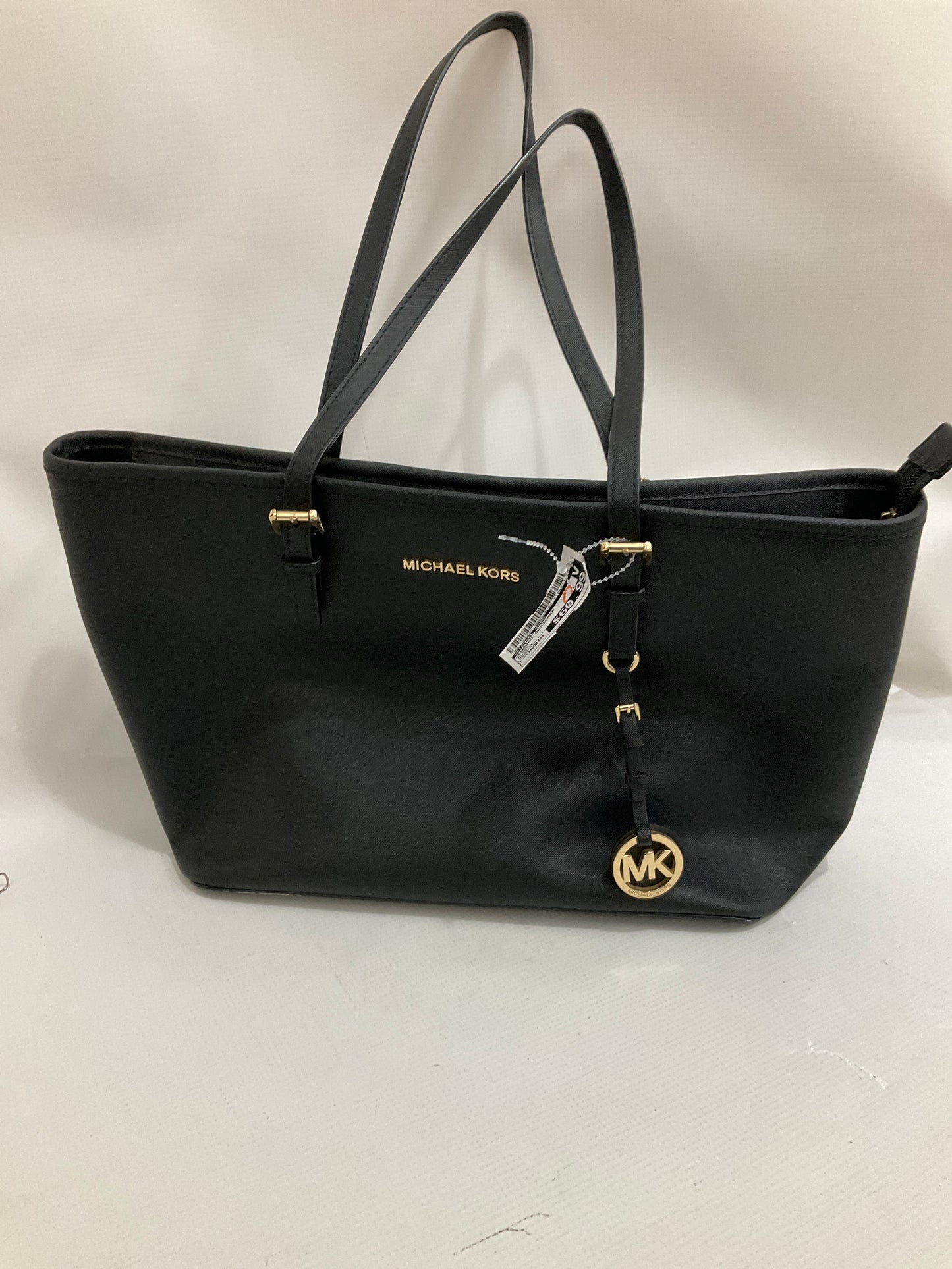 Handbag Designer By Michael Kors Size: Medium