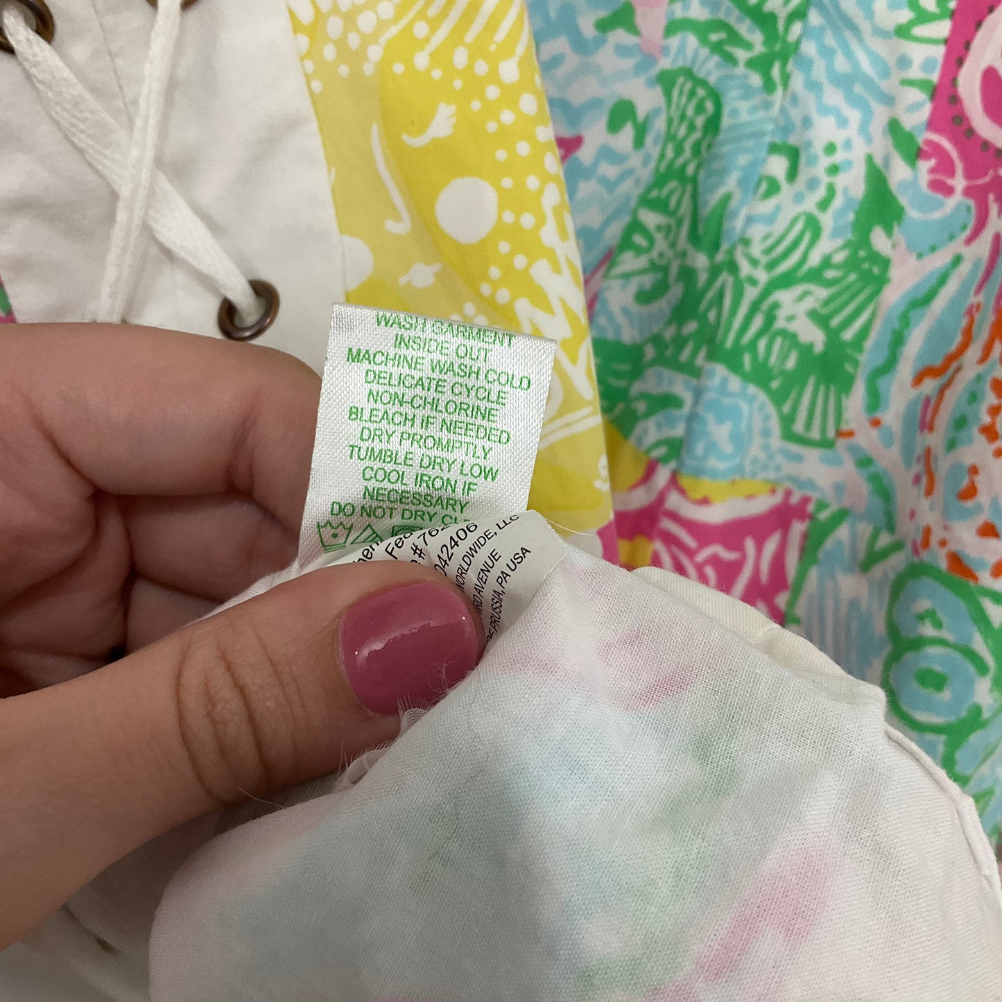 Dress Casual Short By Lilly Pulitzer Size: 0
