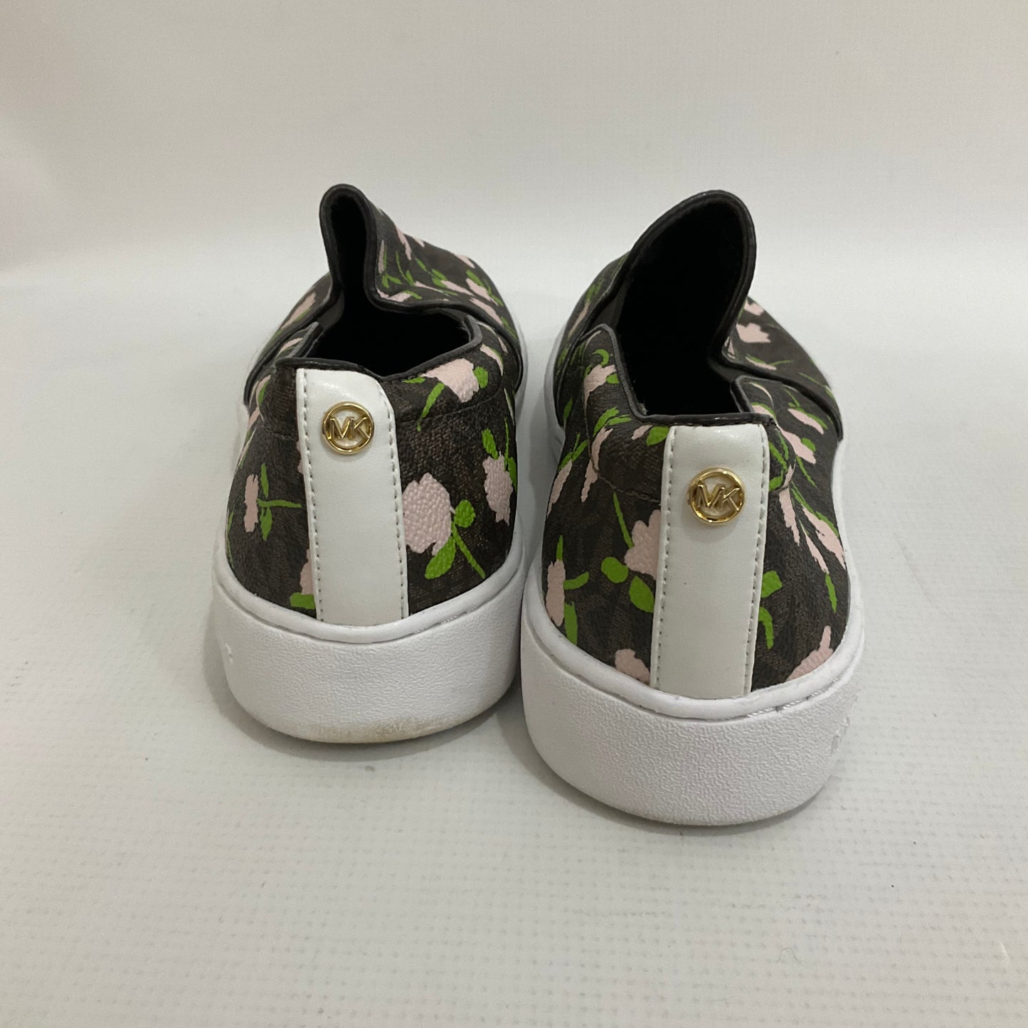 Shoes Sneakers By Michael Kors Size: 9.5