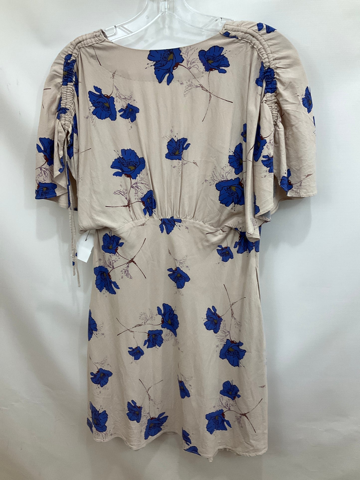 Dress Casual Short By Free People Size: 6