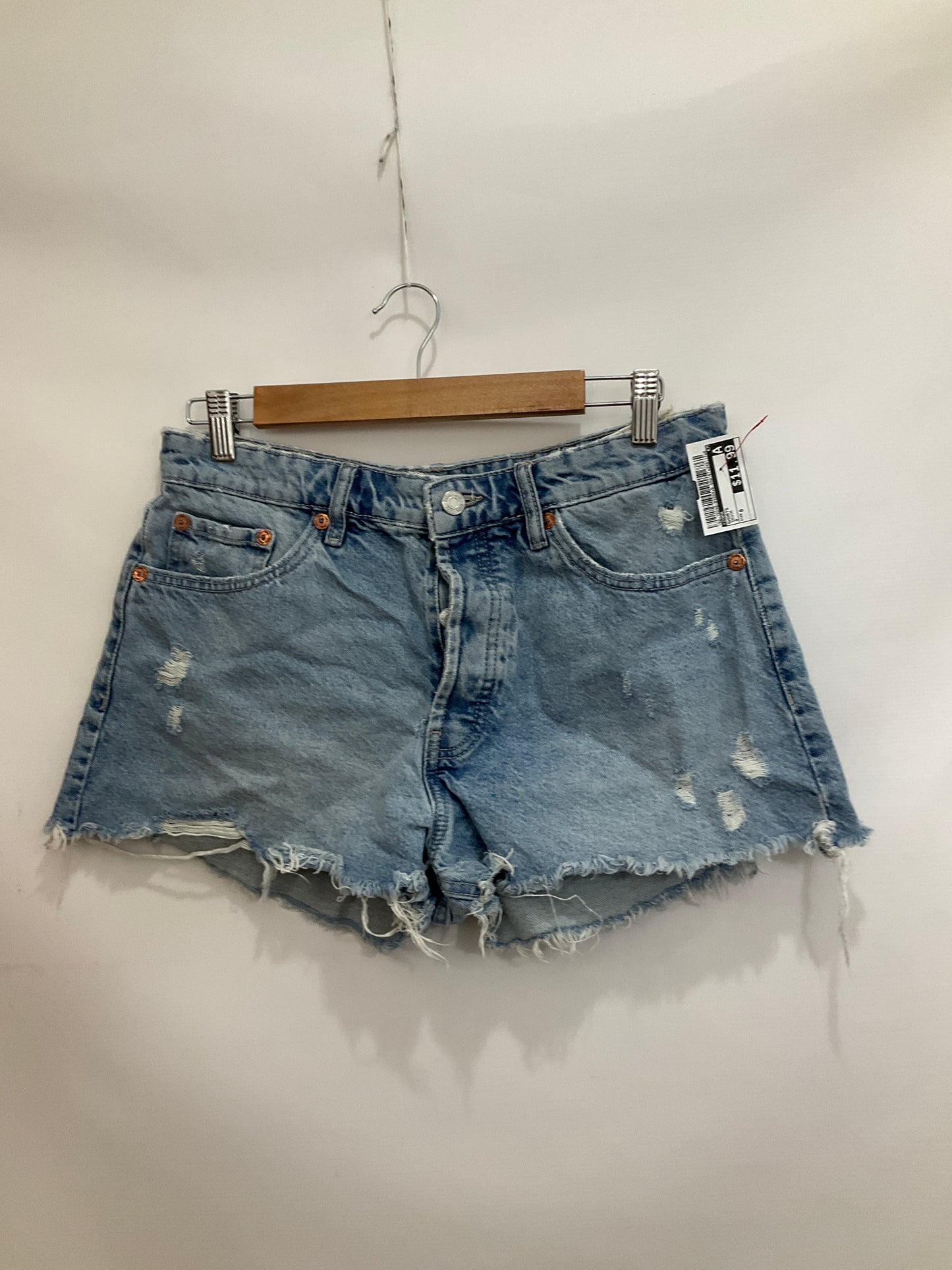 Shorts By Zara Size: 8