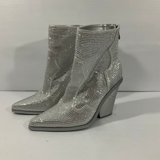 Boots Ankle Heels By Cmc In Silver, Size: 6