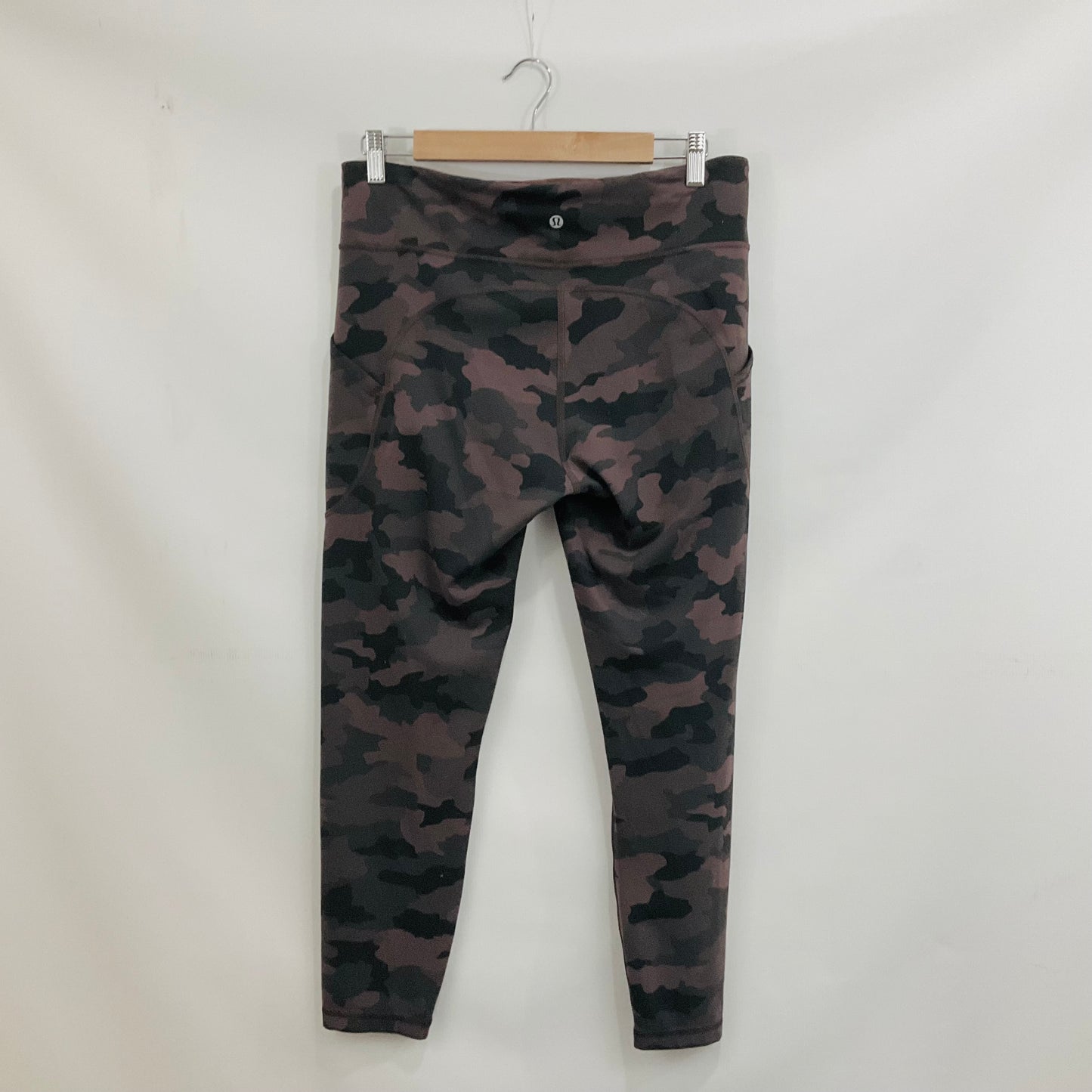 Athletic Leggings By Lululemon In Camouflage Print, Size: 12