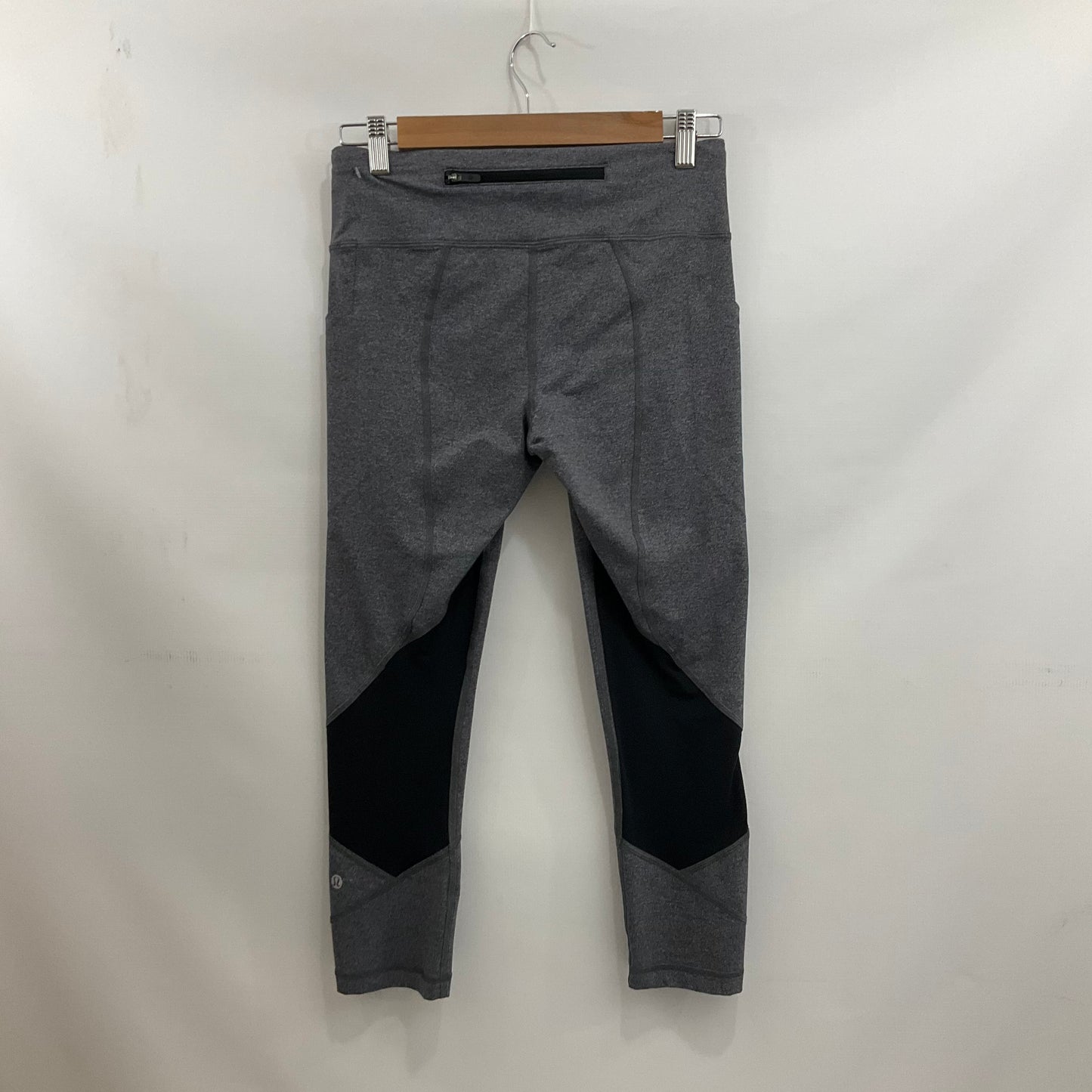 Athletic Capris By Lululemon In Grey, Size: 6