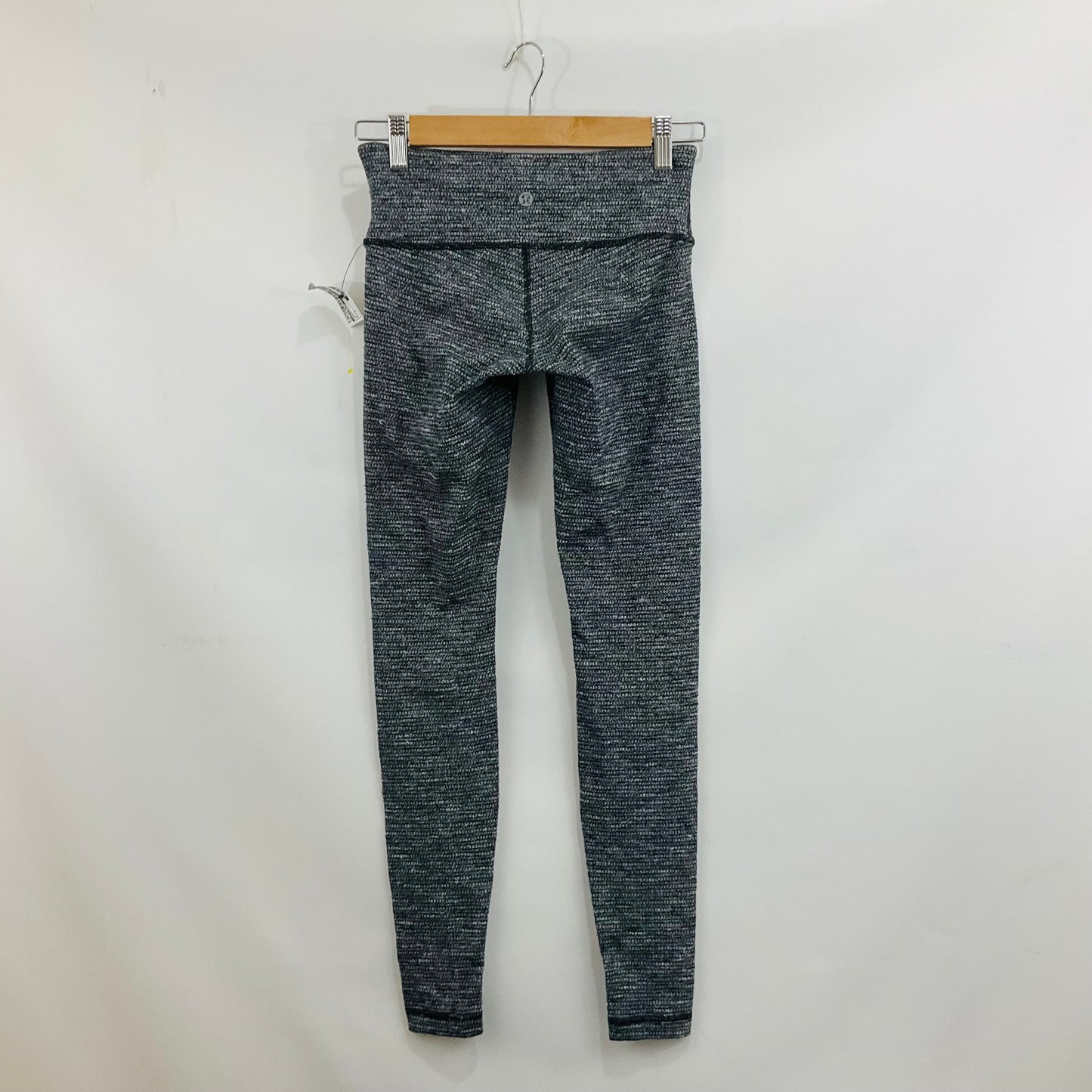 Athletic Leggings By Lululemon In Grey, Size: 6