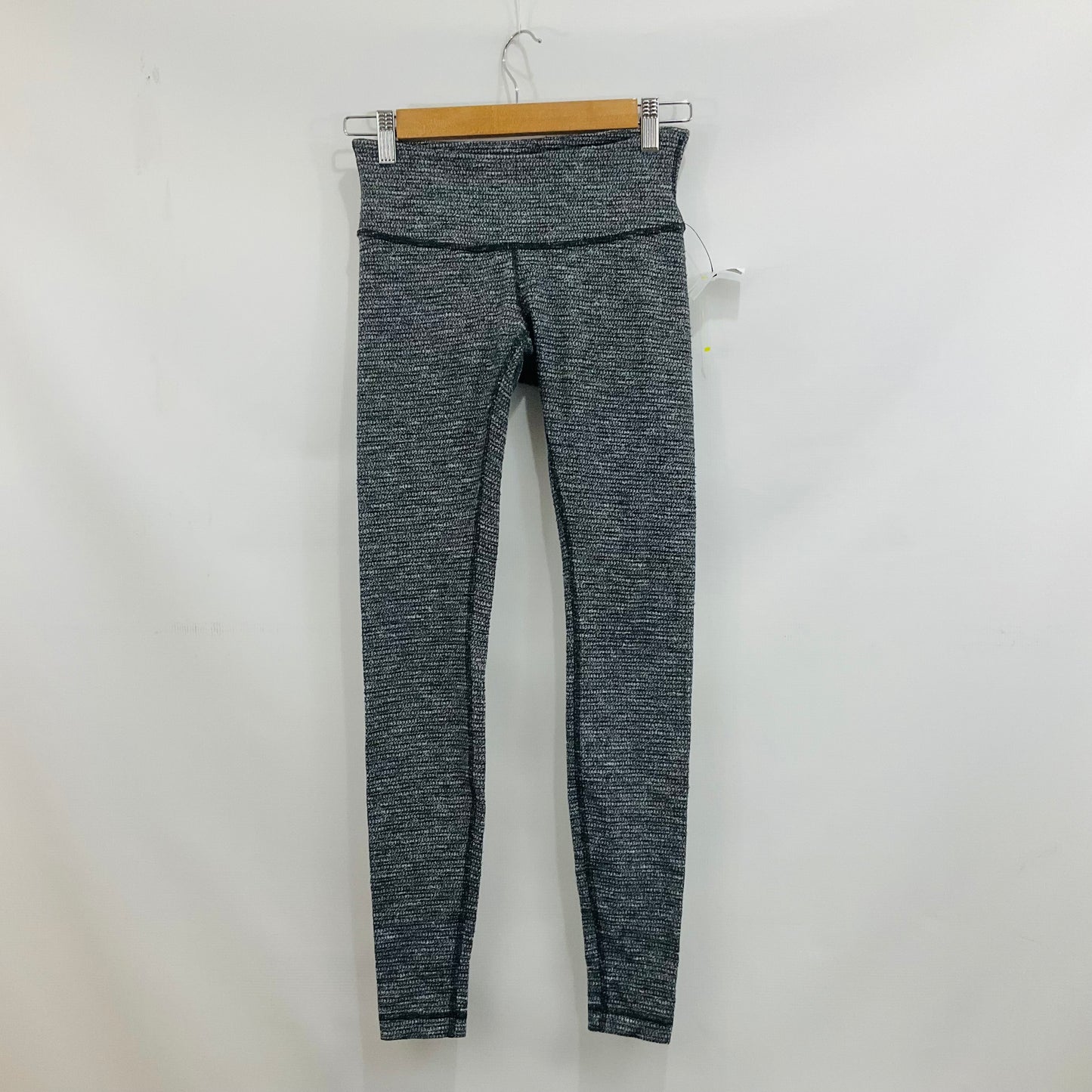 Athletic Leggings By Lululemon In Grey, Size: 6