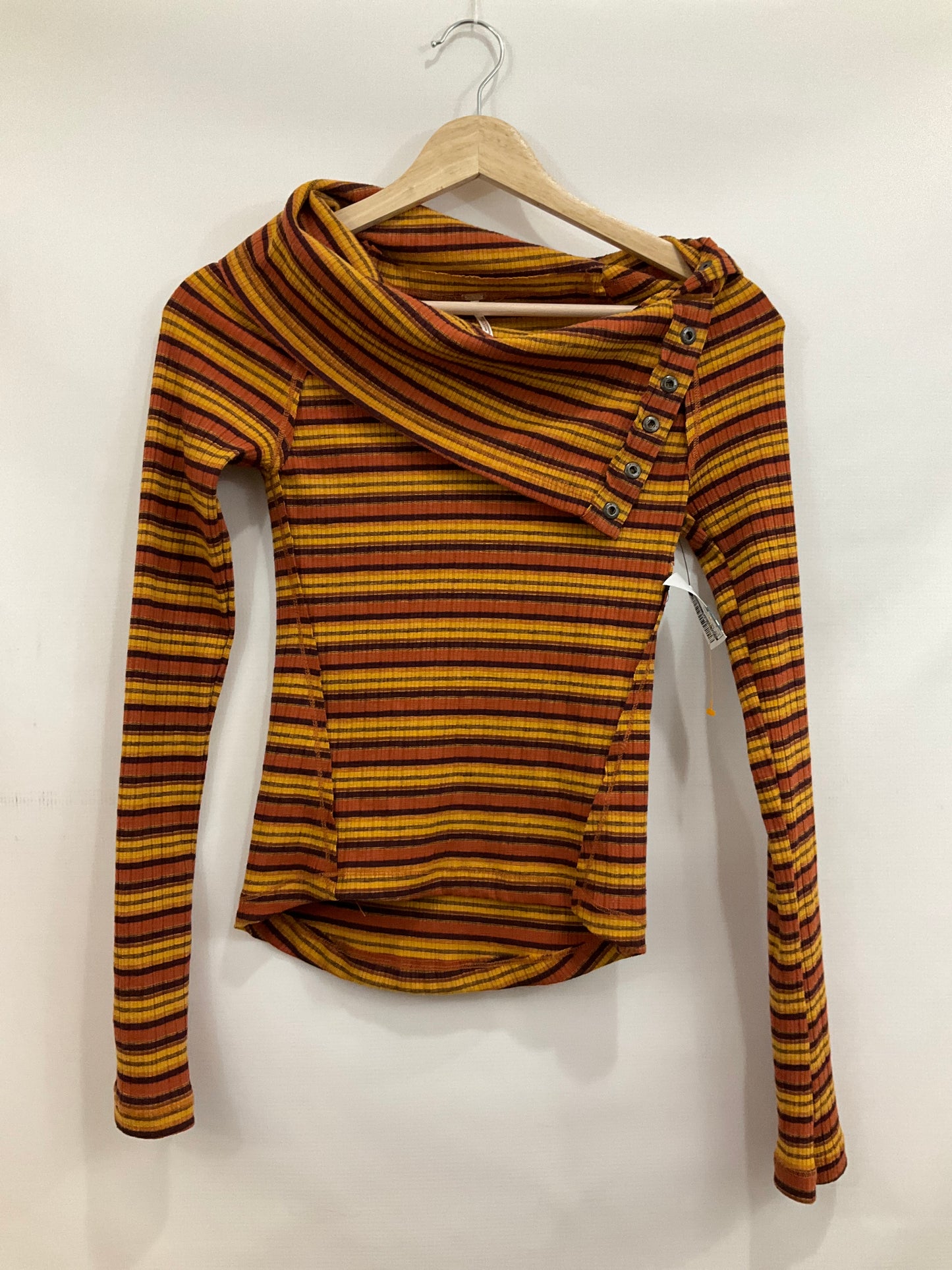 Top Long Sleeve By Free People In Striped Pattern, Size: S