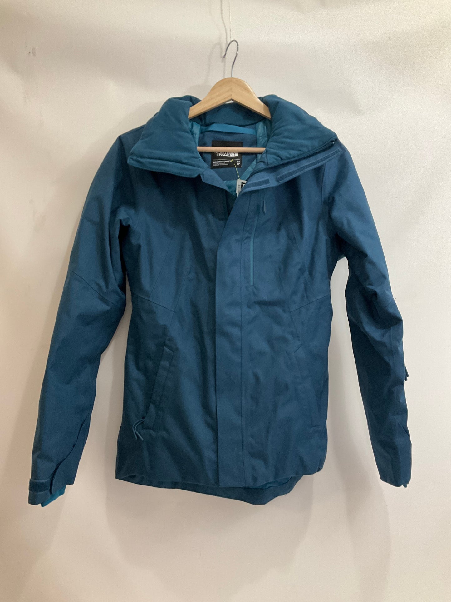 Coat Puffer & Quilted By The North Face In Blue, Size: Xs