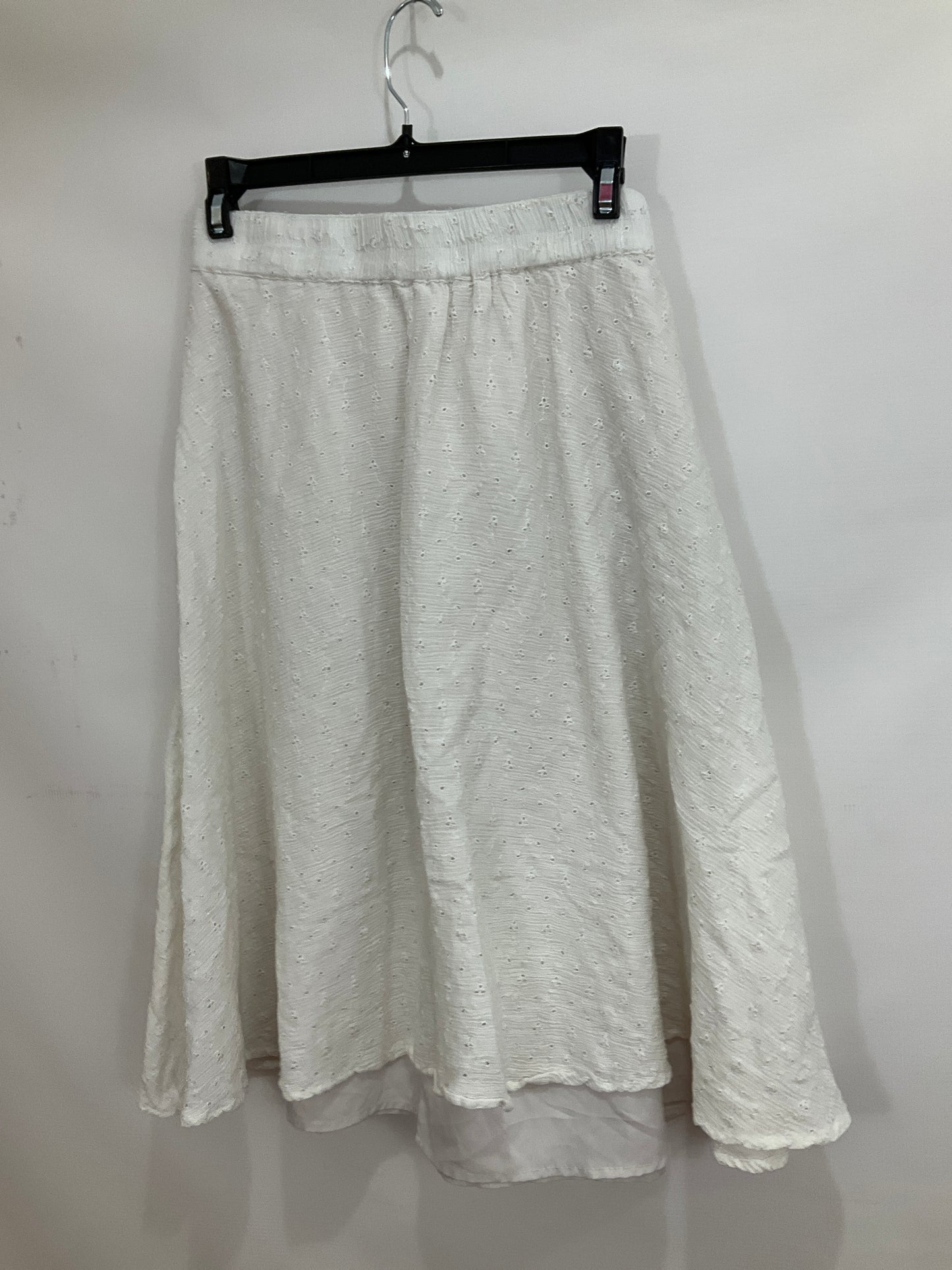 Skirt Midi By Clothes Mentor  Size: S