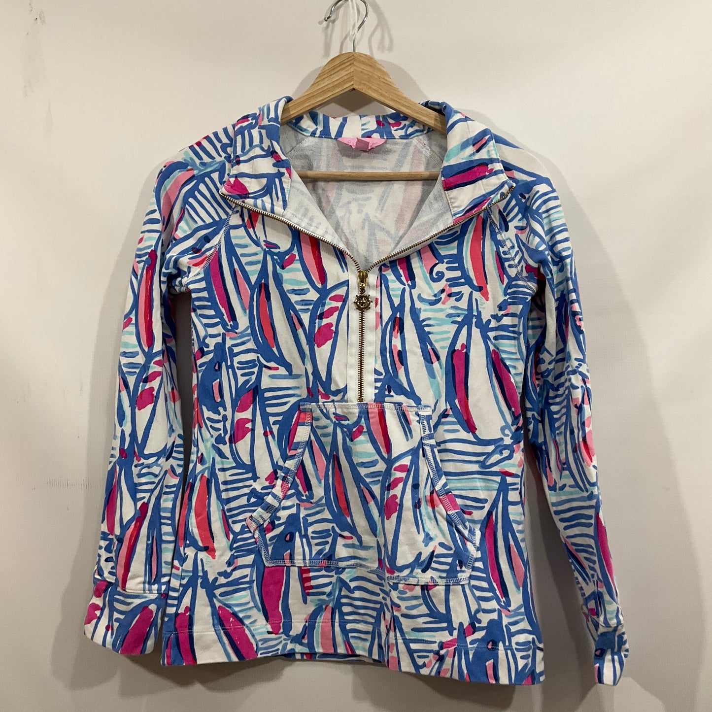 Athletic Top Long Sleeve Collar By Lilly Pulitzer In Multi-colored, Size: Xs