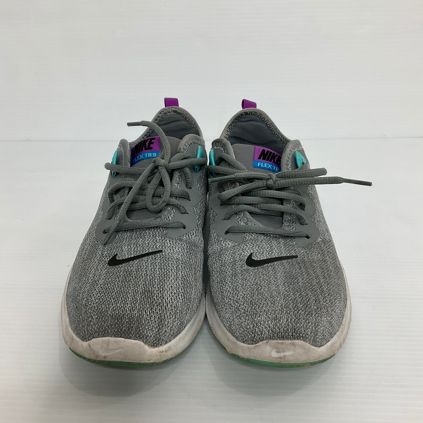 Grey Shoes Athletic Nike, Size 8