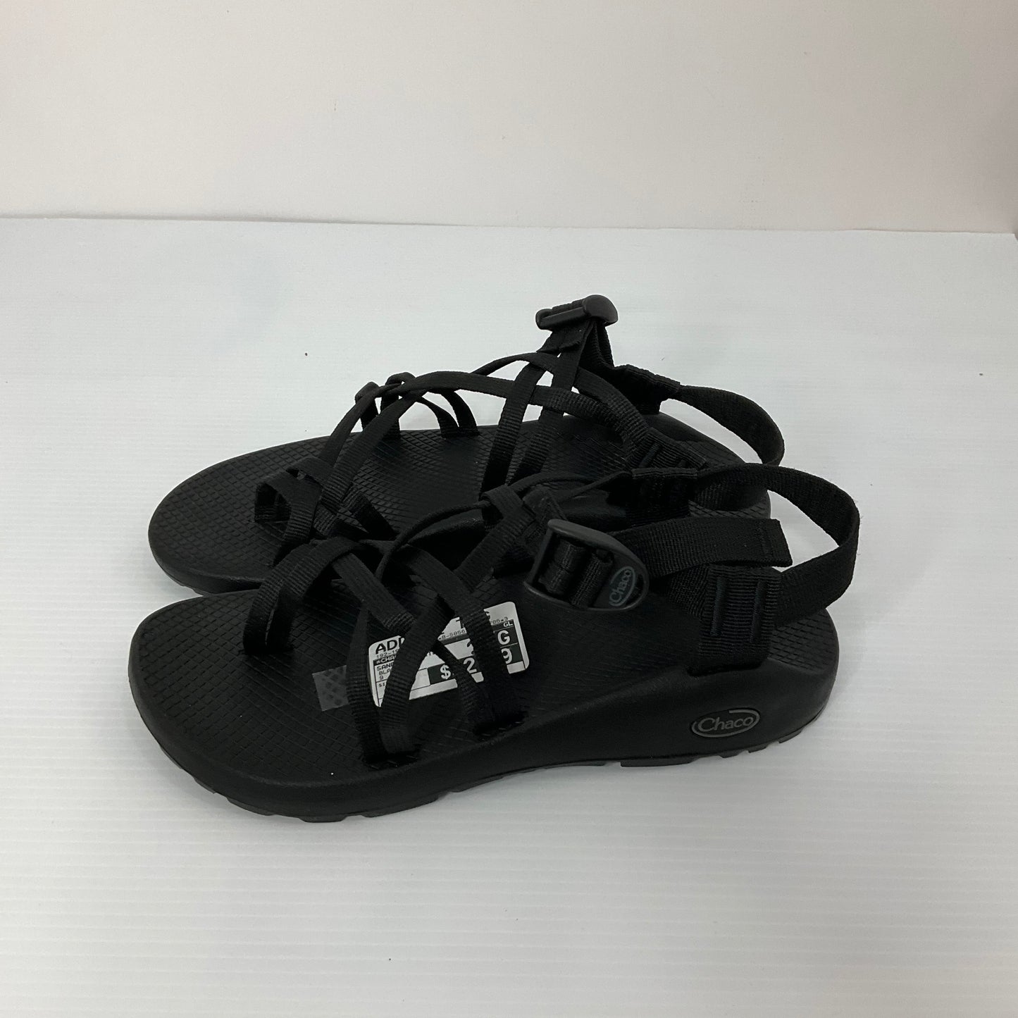 Black Sandals Flats Chacos, Size 9