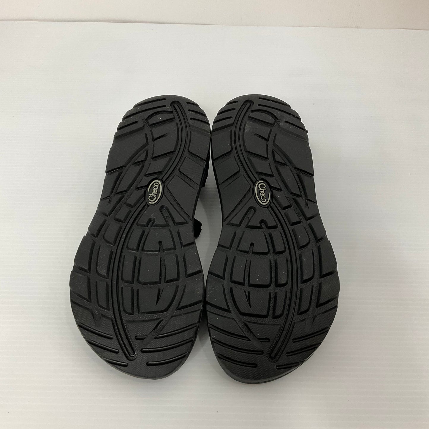 Black Sandals Flats Chacos, Size 9