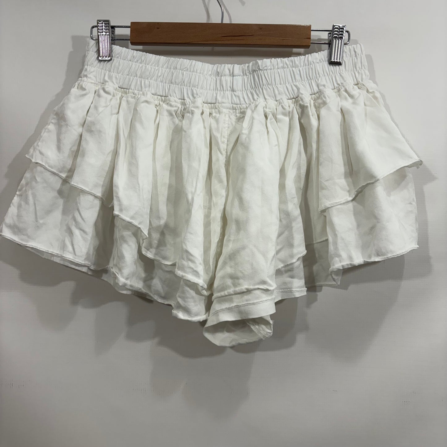 Athletic Shorts By Free People In White, Size: M