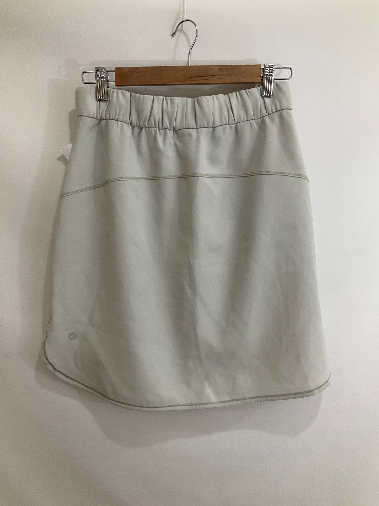 Athletic Skirt By Lululemon In Beige, Size: 6